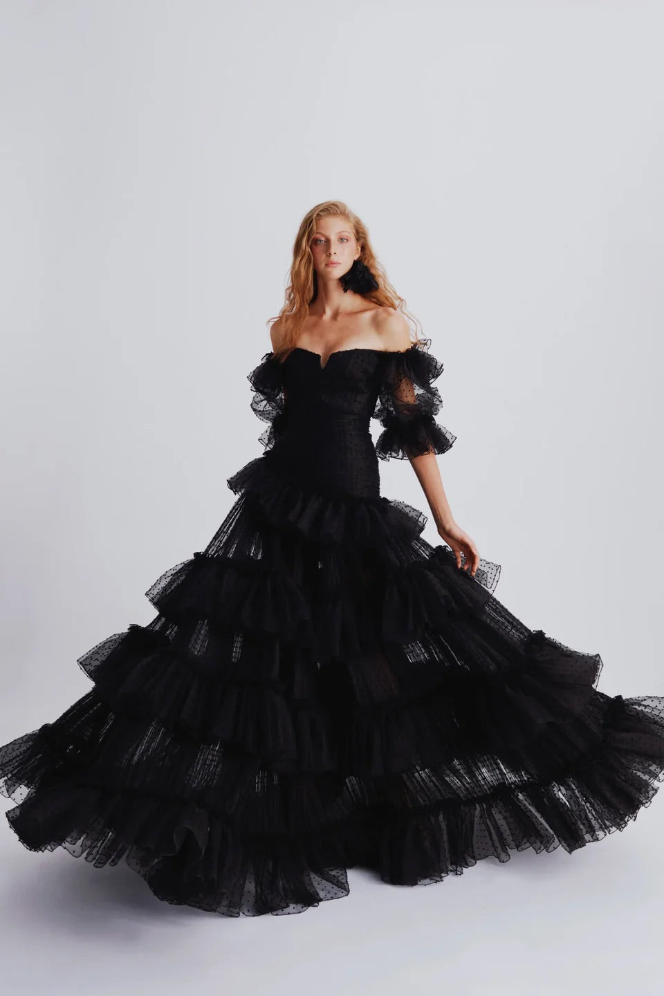 Haleia Off-Shoulder Point d’Esprit Tül Elbise