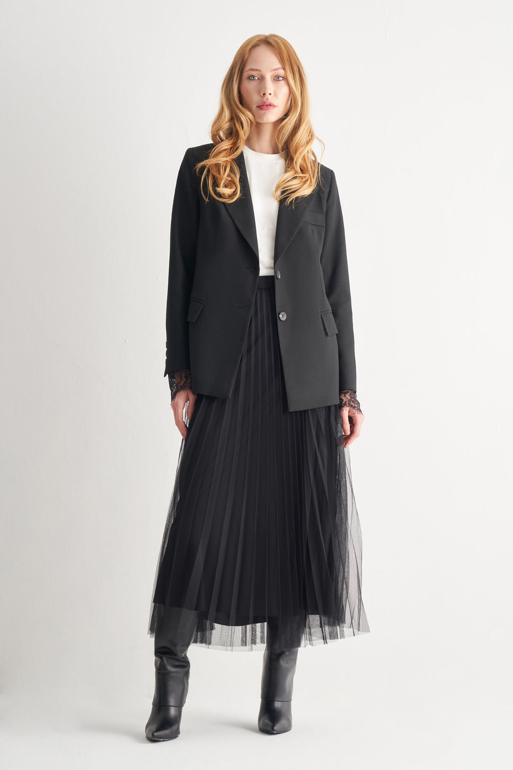 Utopian Siyah Pliseli Tül Maxi Etek