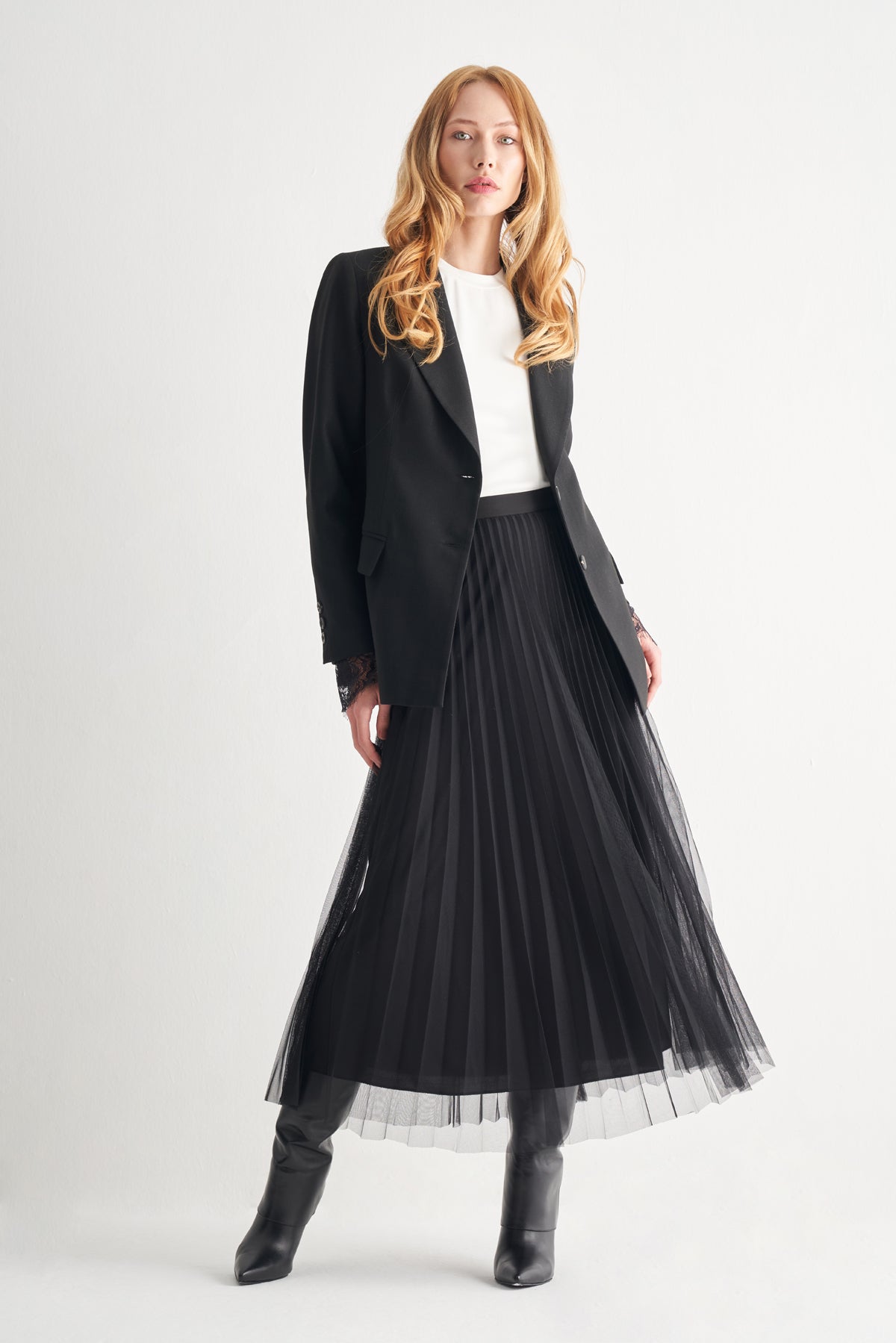 Utopian Dokulu Siyah Blazer Ceket