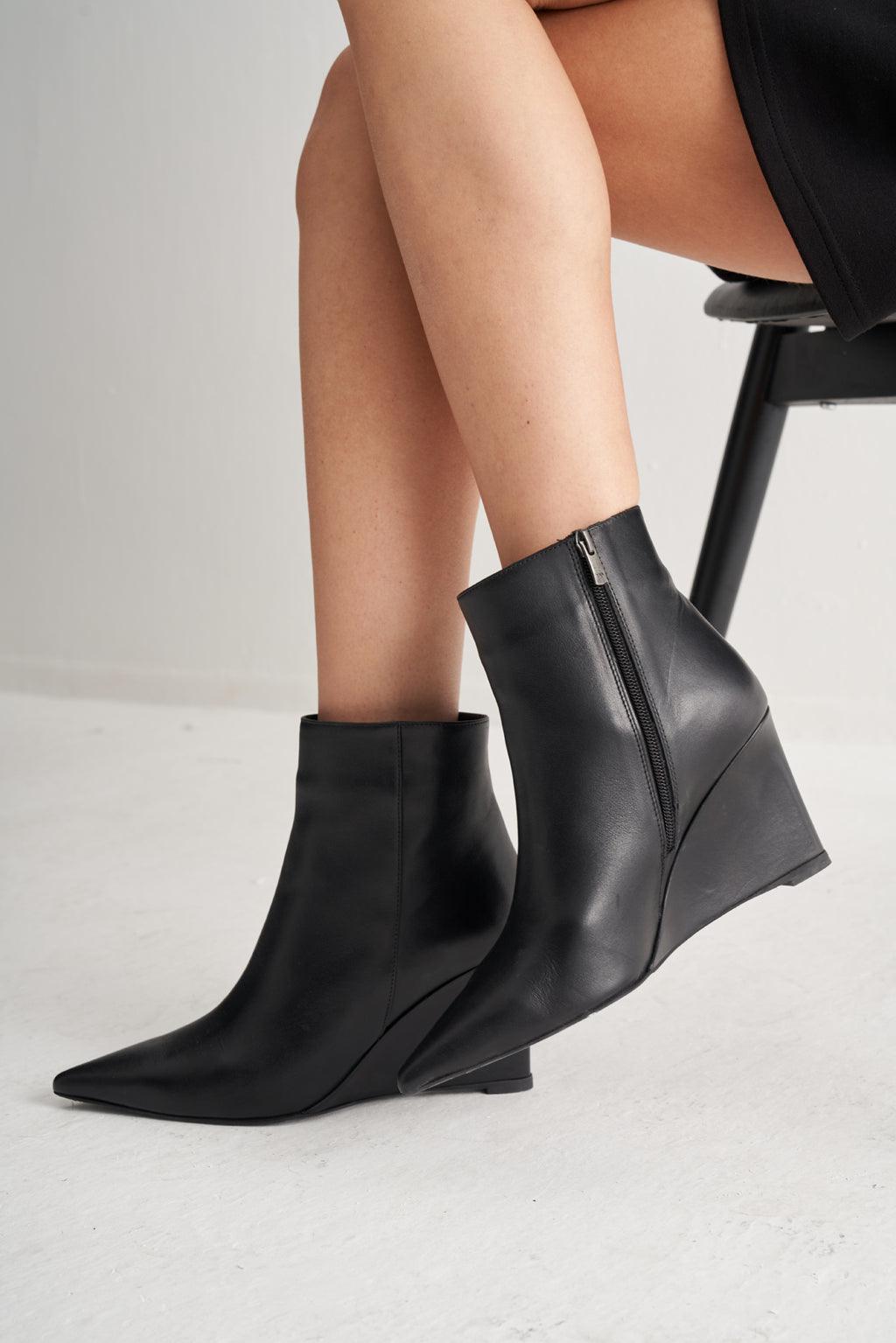 Utopian %100 Deri Siyah Wedge Bootie