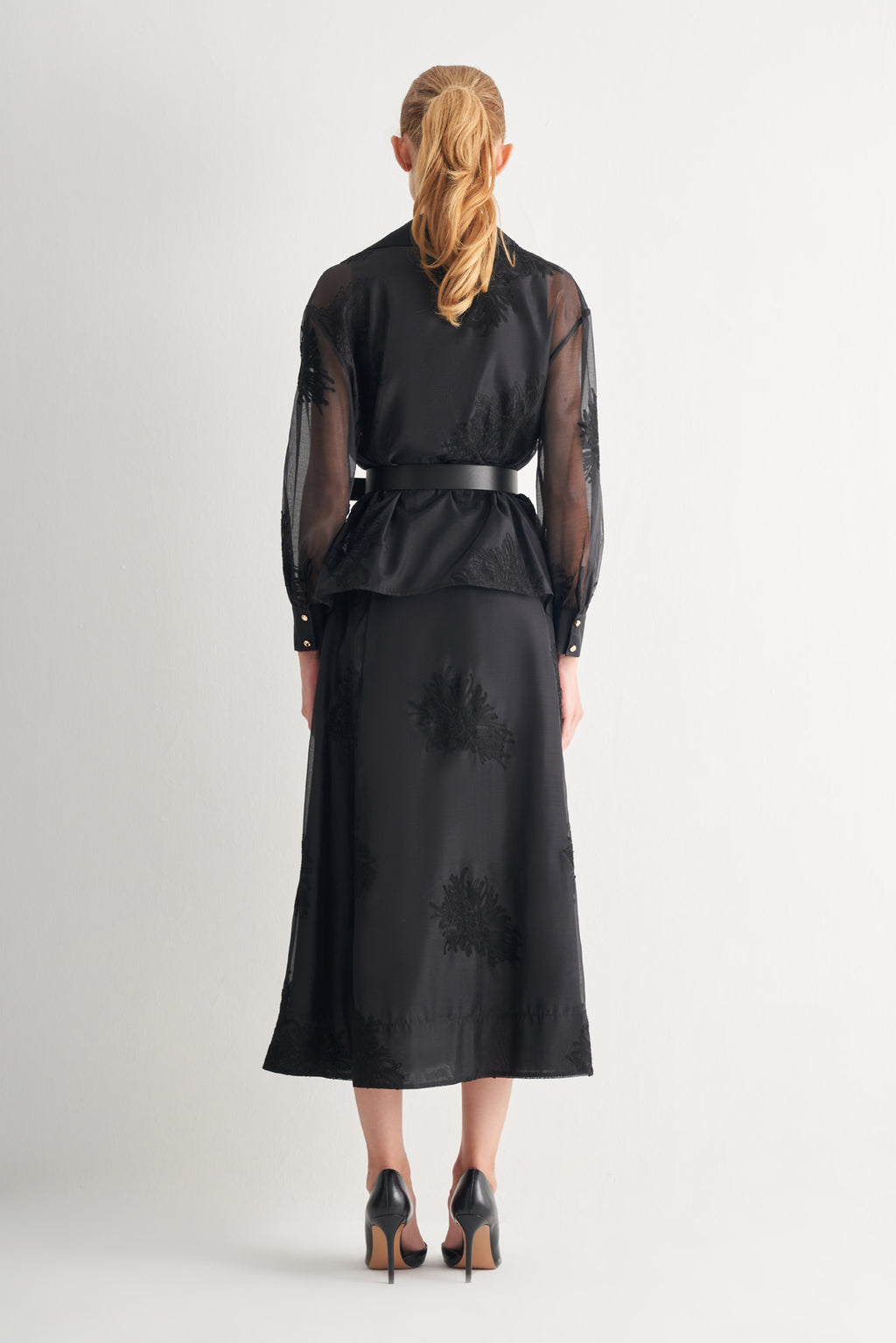 Utopian Transparan İşlemeli Ceket