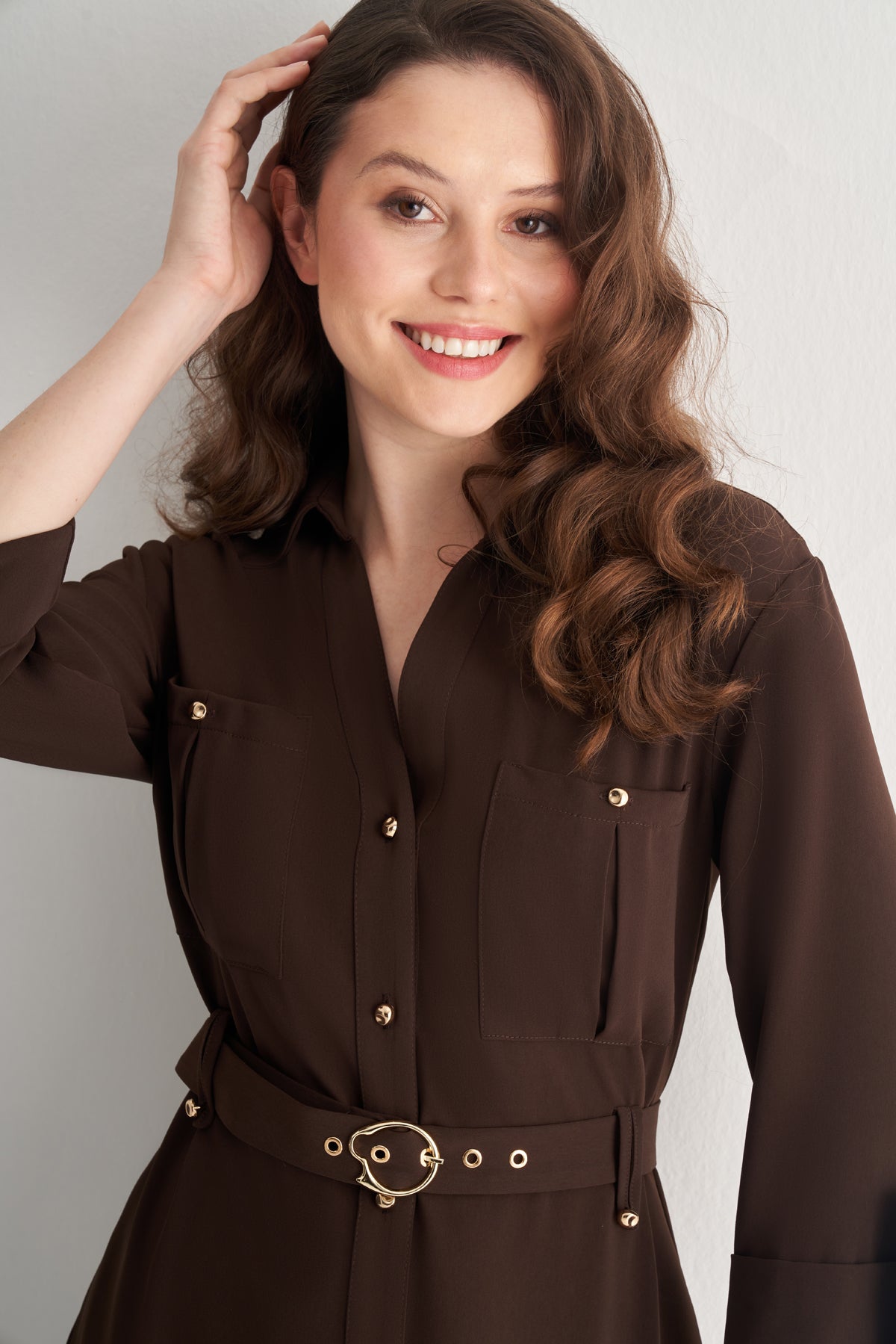 Utopian Gold Düğmeli Ceket Yaka Midi Elbise