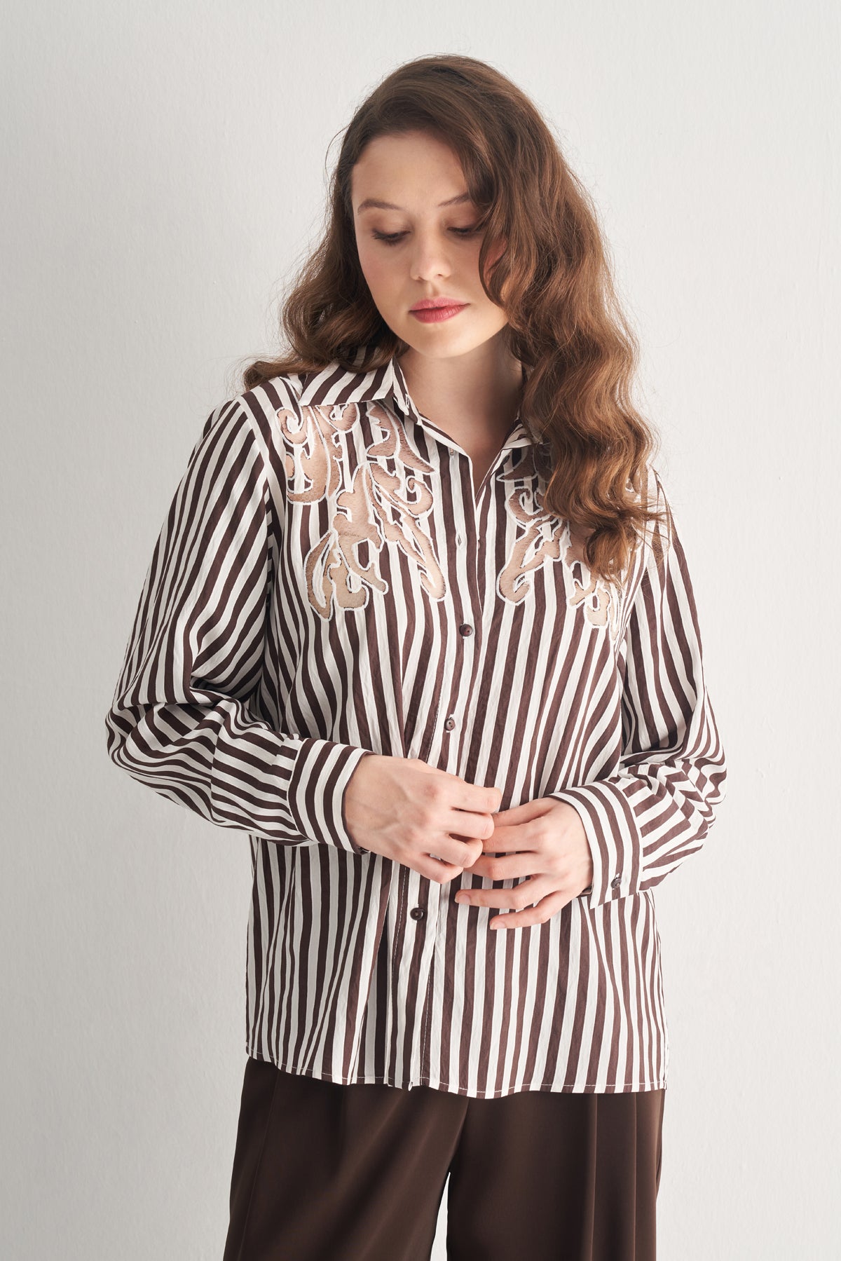 Utopian Nakış Detaylı Çizgili Gömlek