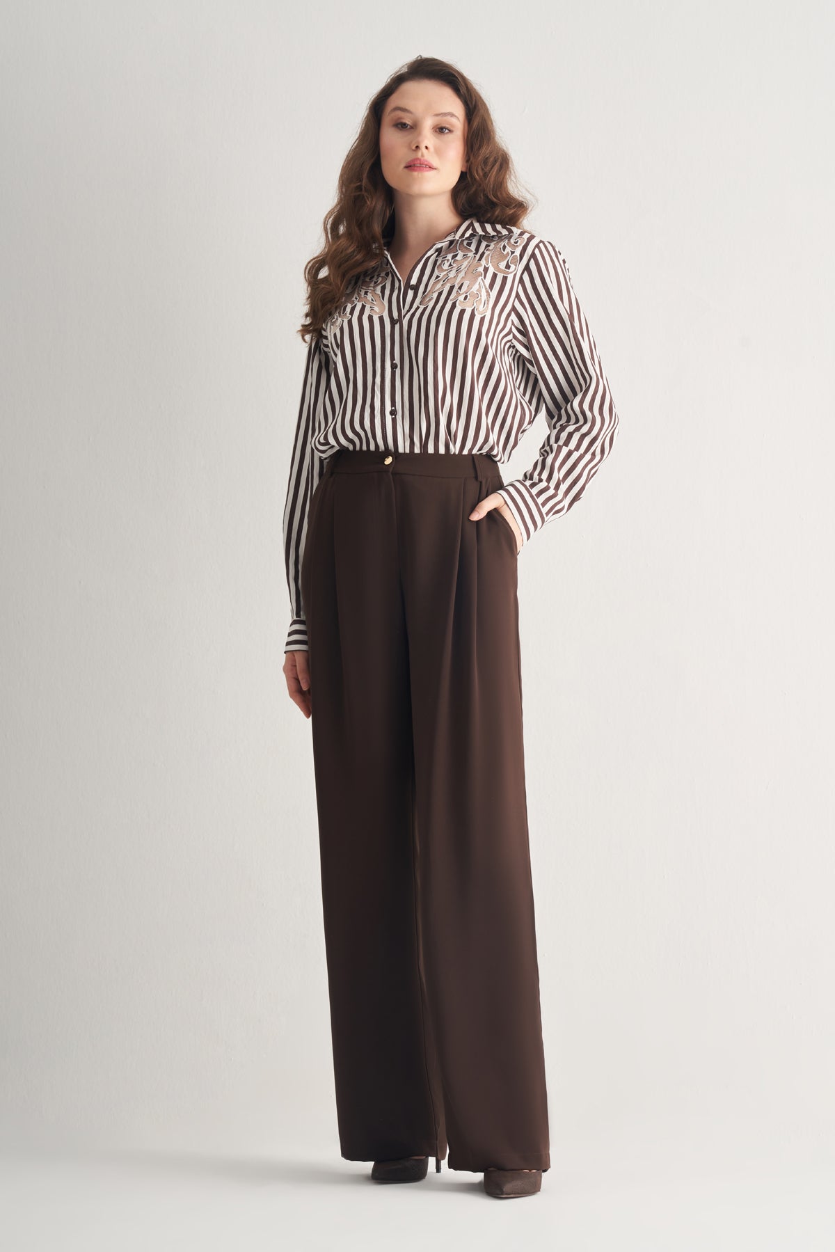 Utopian Nakış Detaylı Çizgili Gömlek