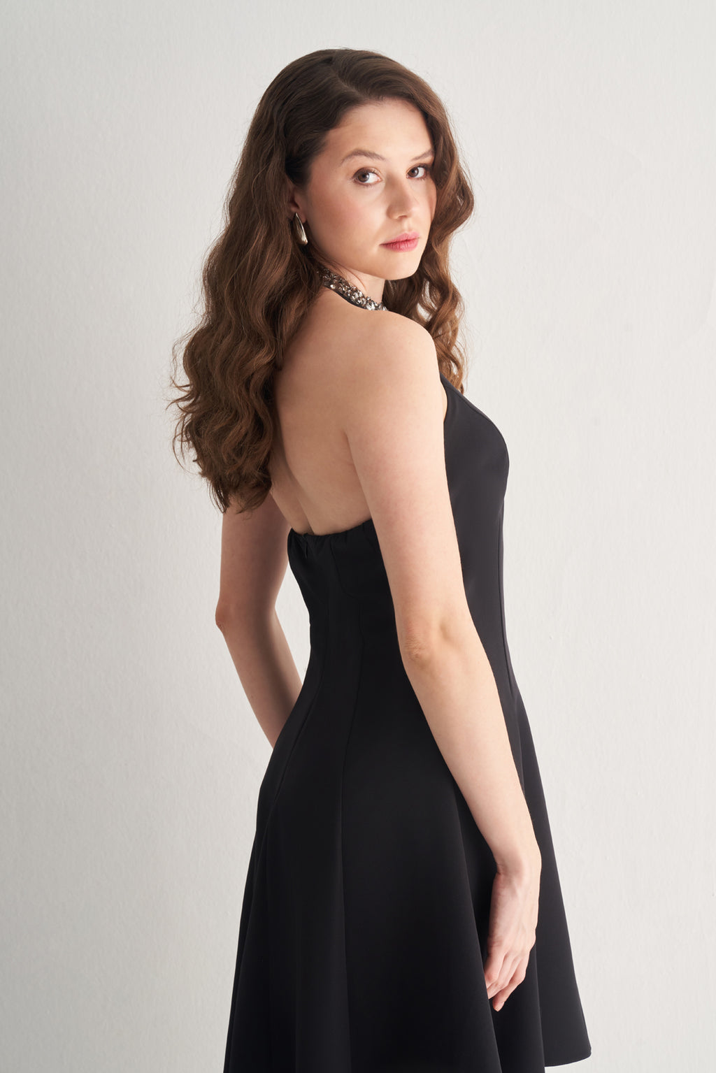 Utopian Taş İşlemeli Halter Yaka A Kesim Elbise