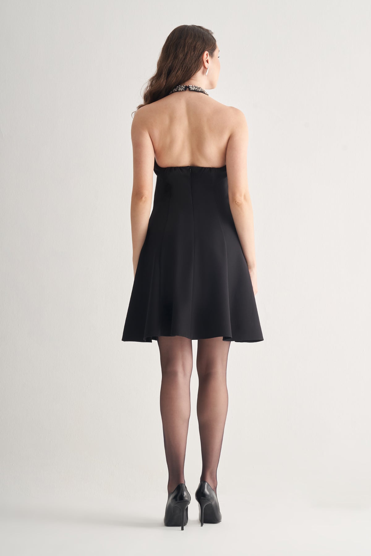 Utopian Taş İşlemeli Halter Yaka A Kesim Elbise