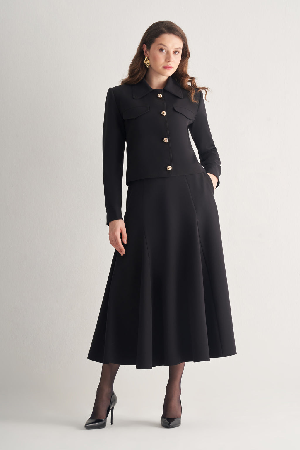 Utopian Altın Düğmeli Kısa Ceket