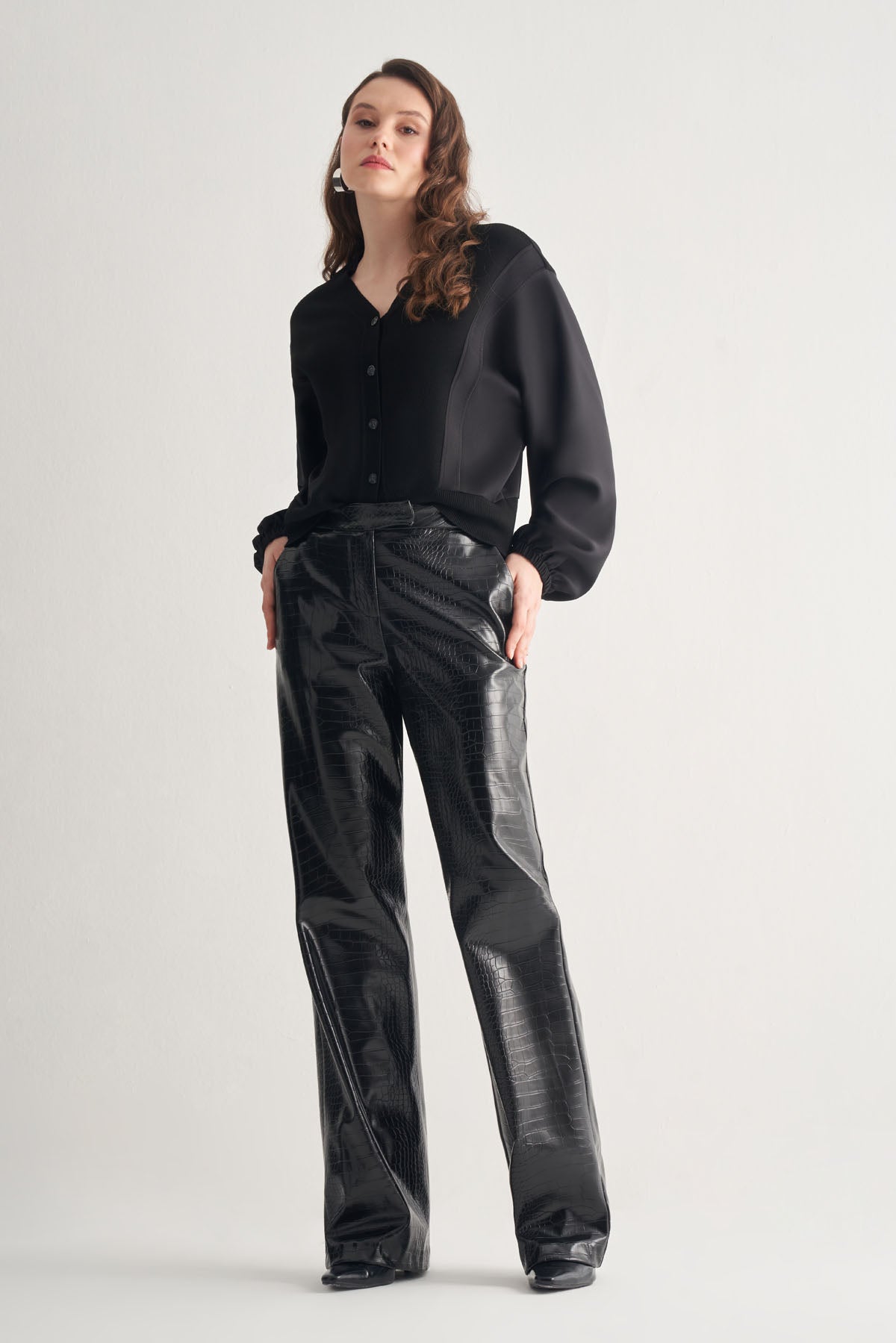 Utopian V Yaka Düğmeli Dokulu Bluz