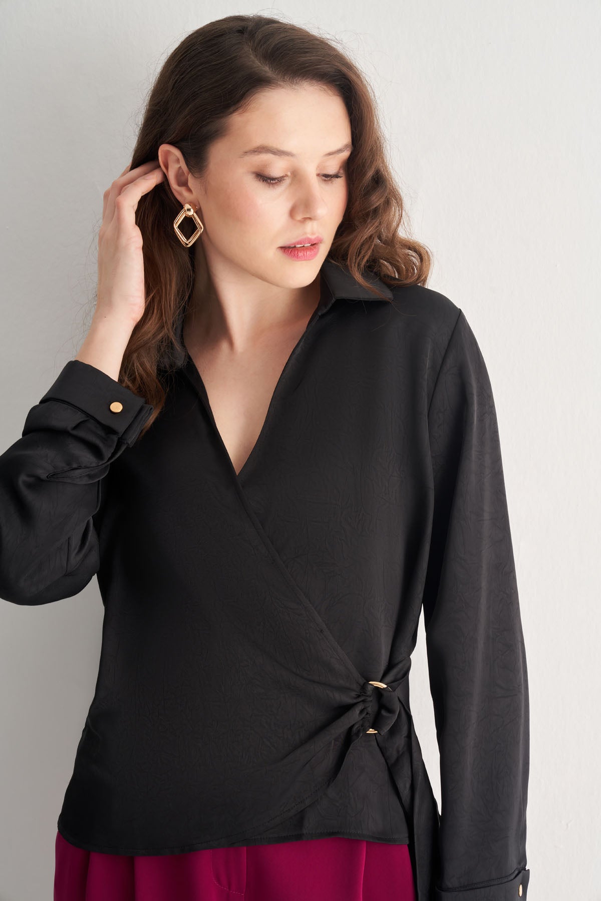 Utopian Bağlama Detaylı Kruvaze Bluz