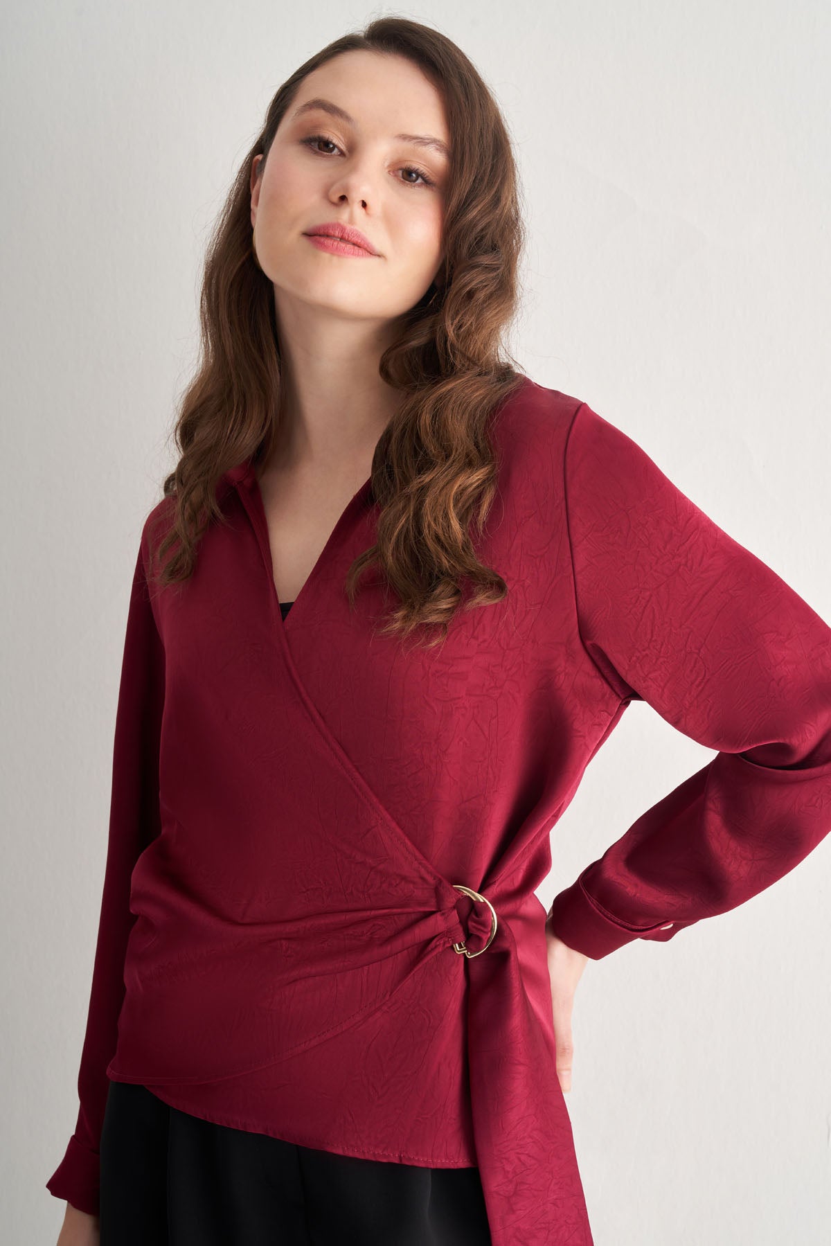 Utopian Bağlama Detaylı Kruvaze Bluz