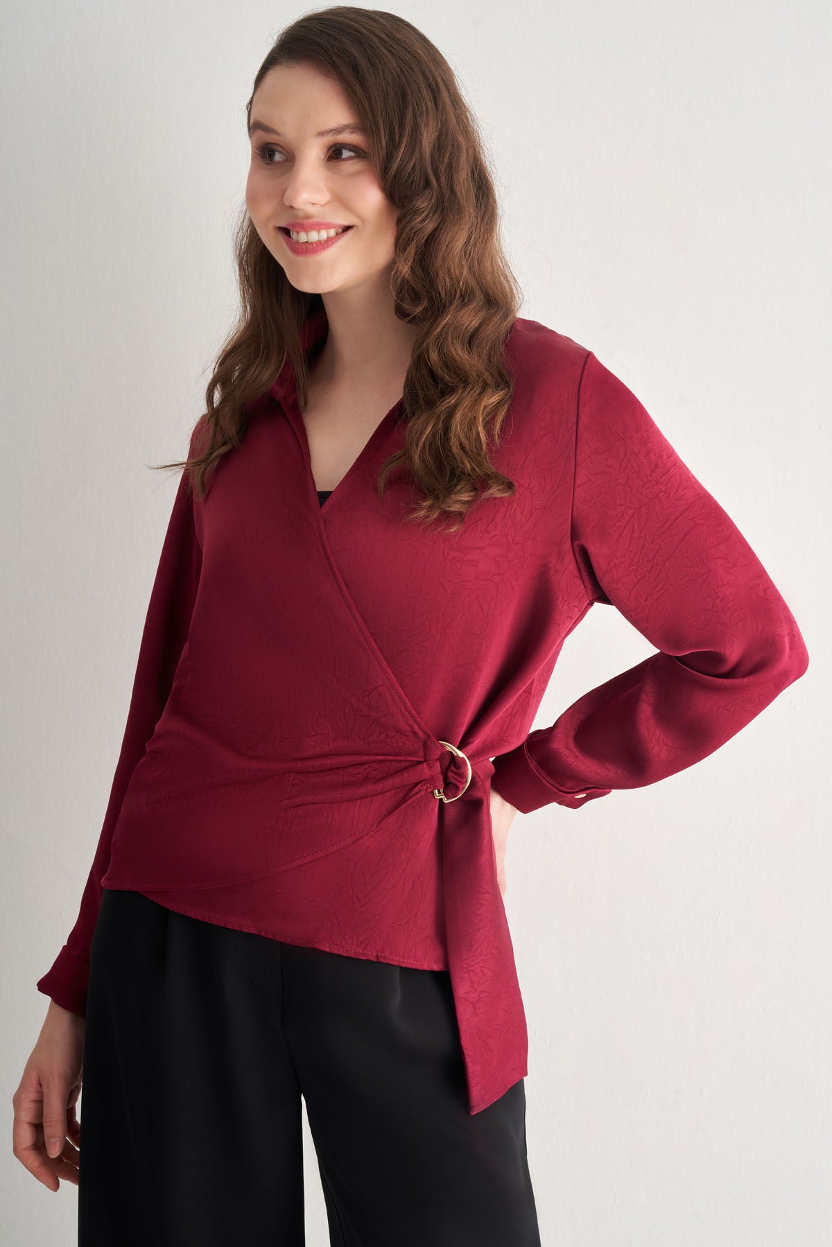 Utopian Bağlama Detaylı Kruvaze Bluz