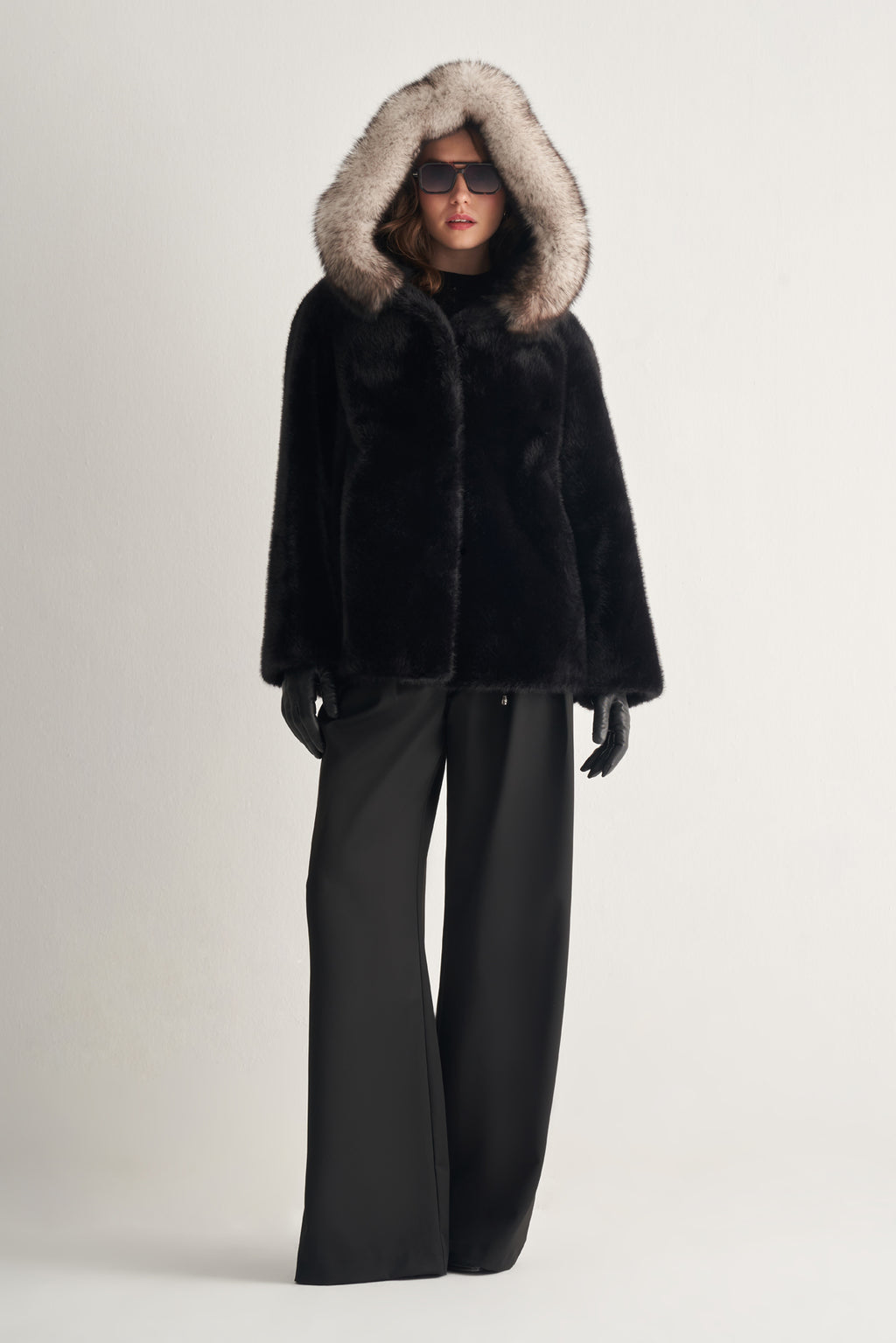 Utopian Peluş Kürklü Kapüşonlu Kaban