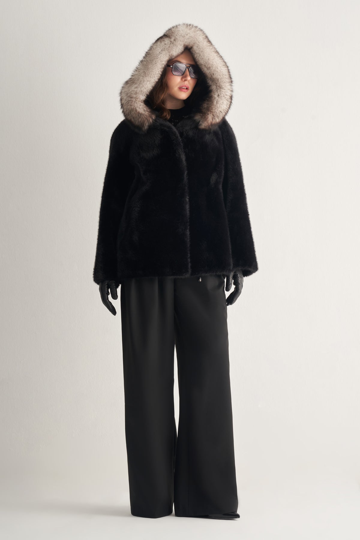 Utopian Peluş Kürklü Kapüşonlu Kaban