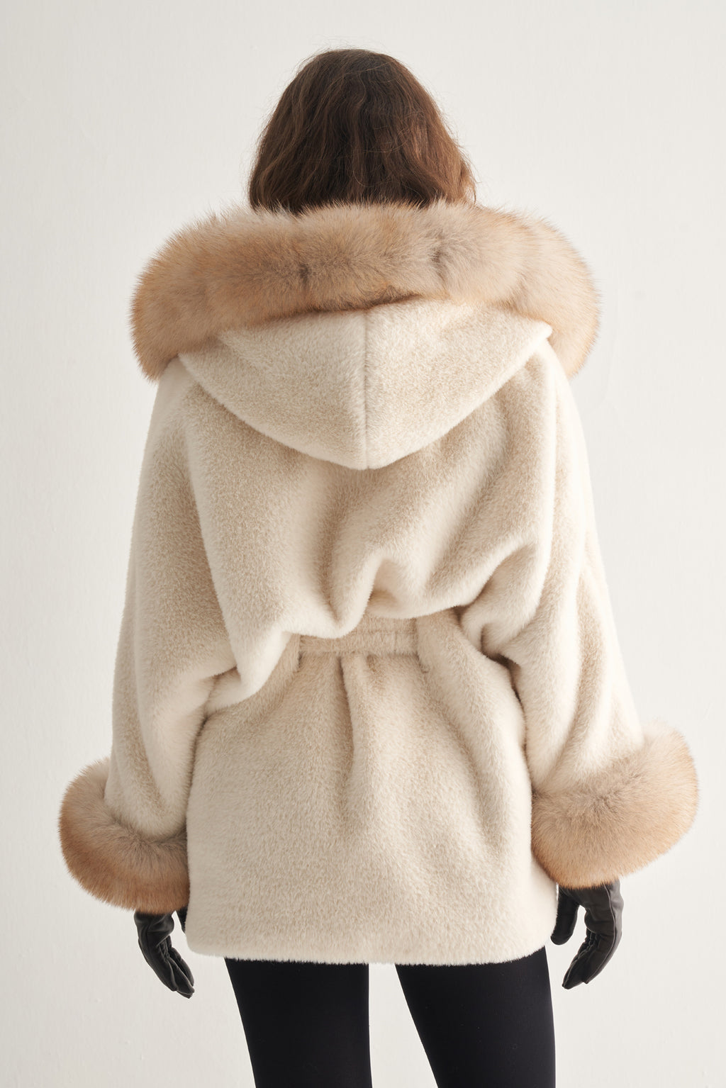 Utopian Kürk Detaylı Kapüşonlu Peluş Kaban