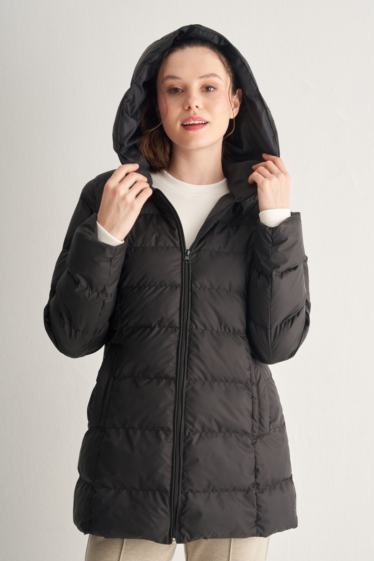 Utopian Kapüşonlu Uzun Puff Mont