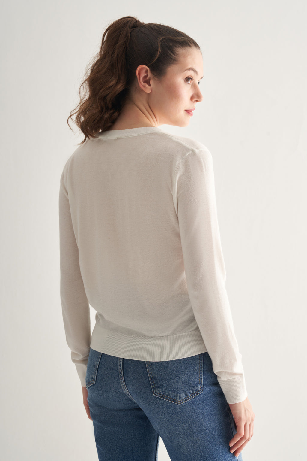 Utopian Pul İşlemeli V Yaka Triko