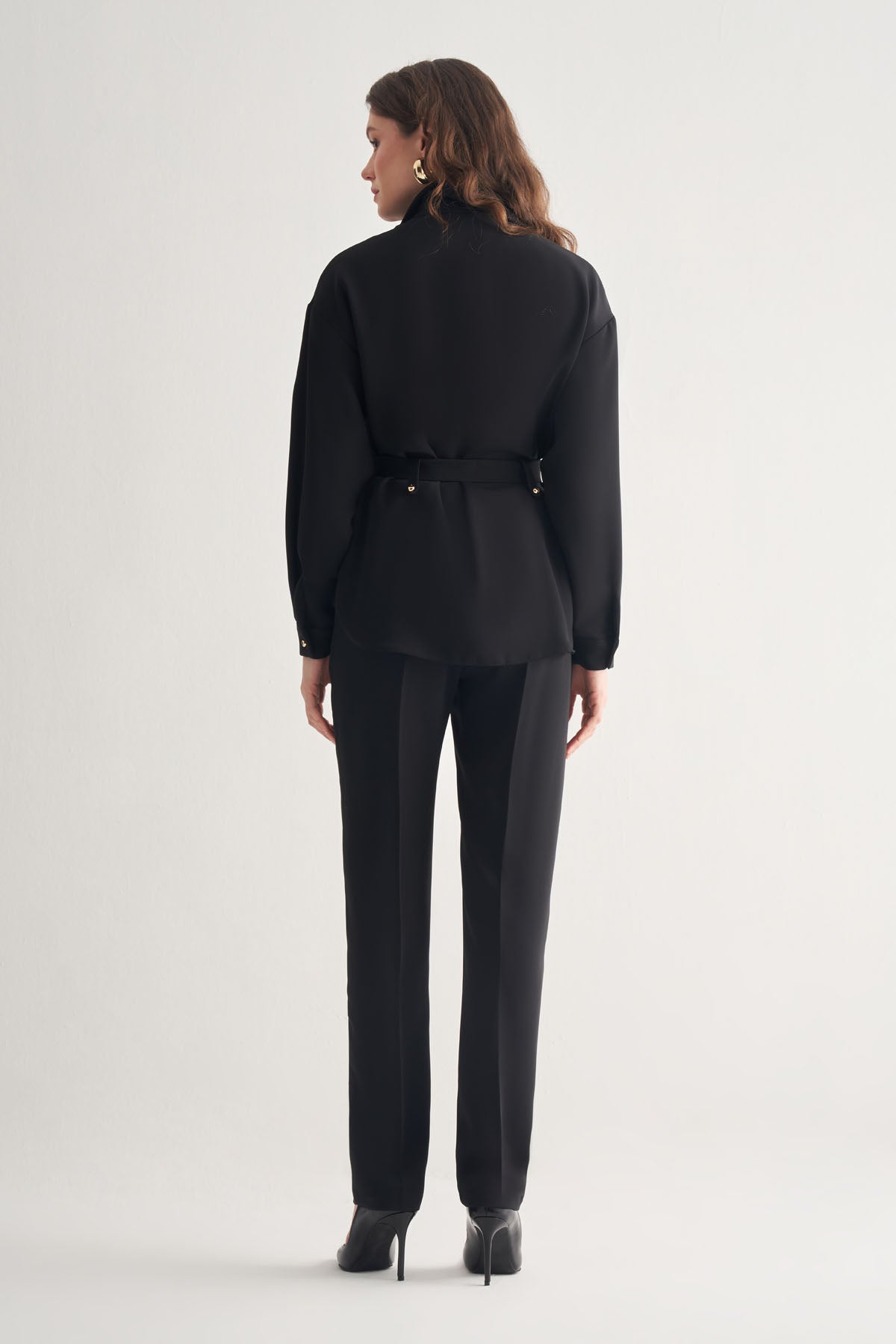 Utopian Kemerli Gold Düğme Detaylı Gömlek