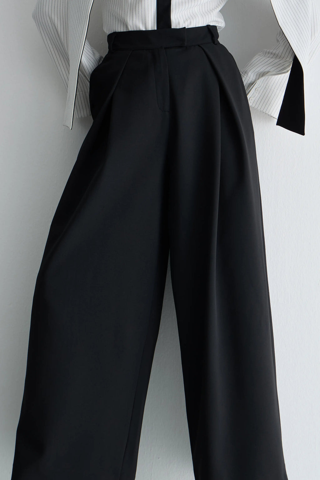 Gaia n Uranos Akışkan Formlu Yüksek Bel Pileli Pantolon