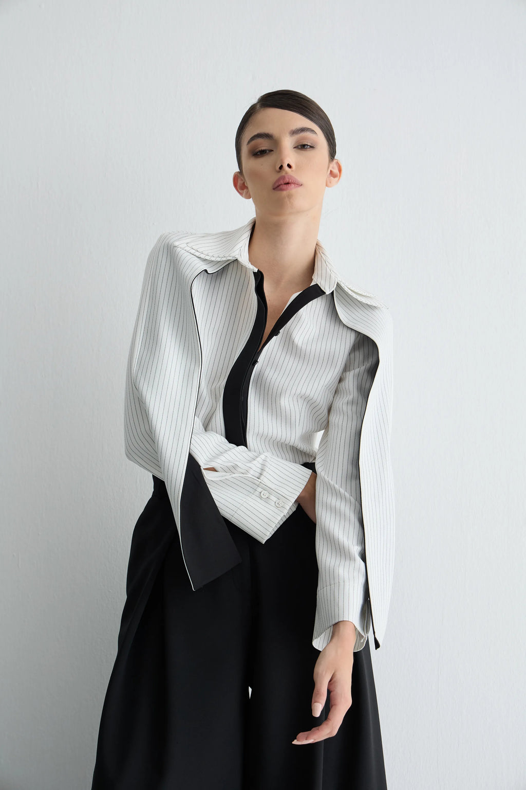 Gaia n Uranos Siyah Pat Detaylı Çizgili Poplin Gömlek