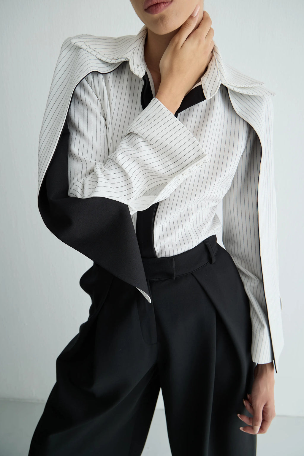 Gaia n Uranos Siyah Pat Detaylı Çizgili Poplin Gömlek