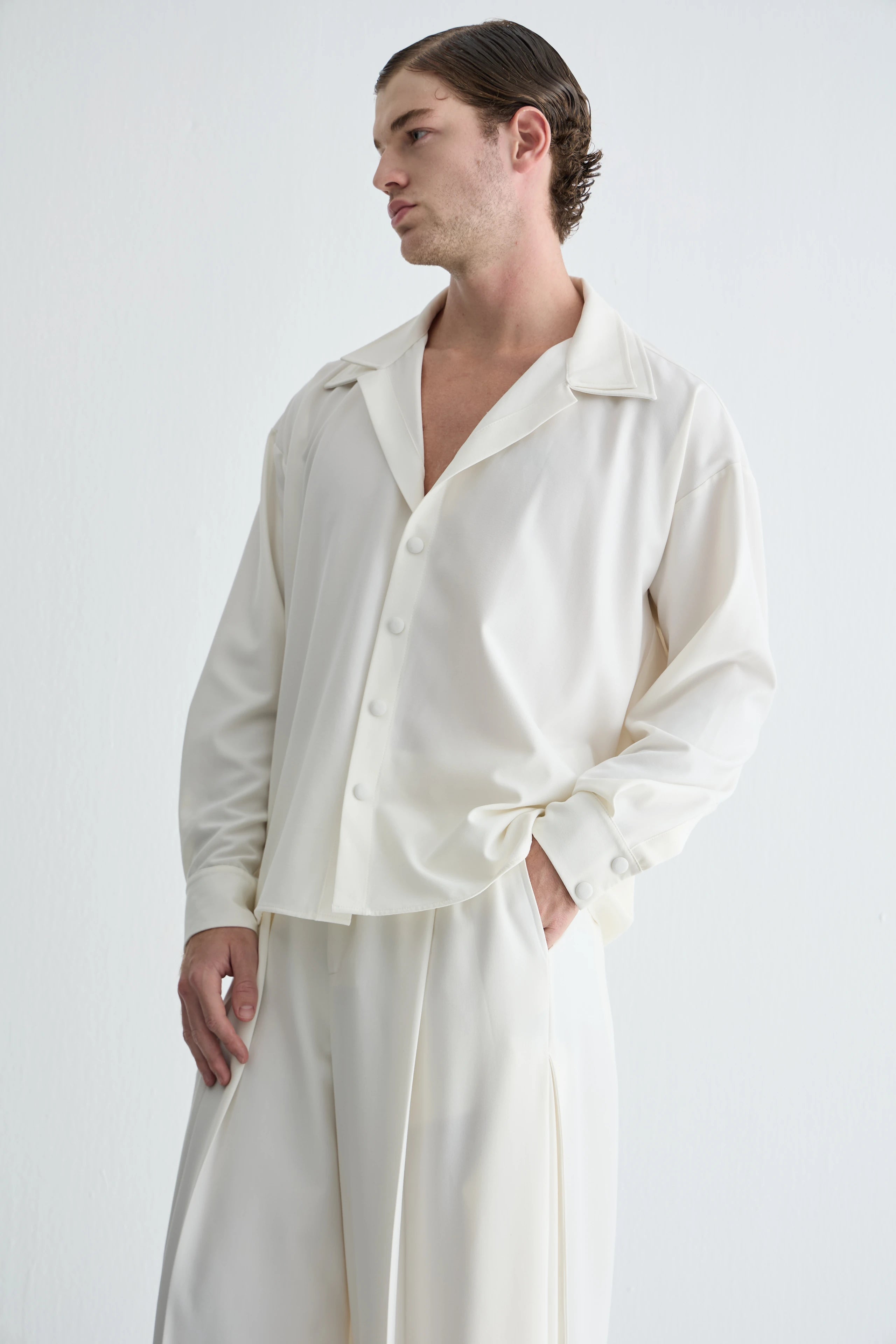 Gaia n Uranos Çift Yakalı Oversize Beyaz Gömlek