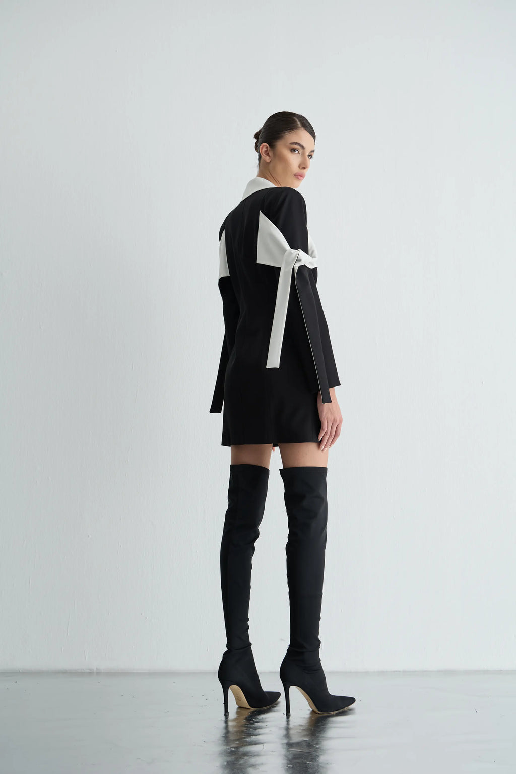 Gaia n Uranos Fiyonk Detaylı Mini Ceket Elbise