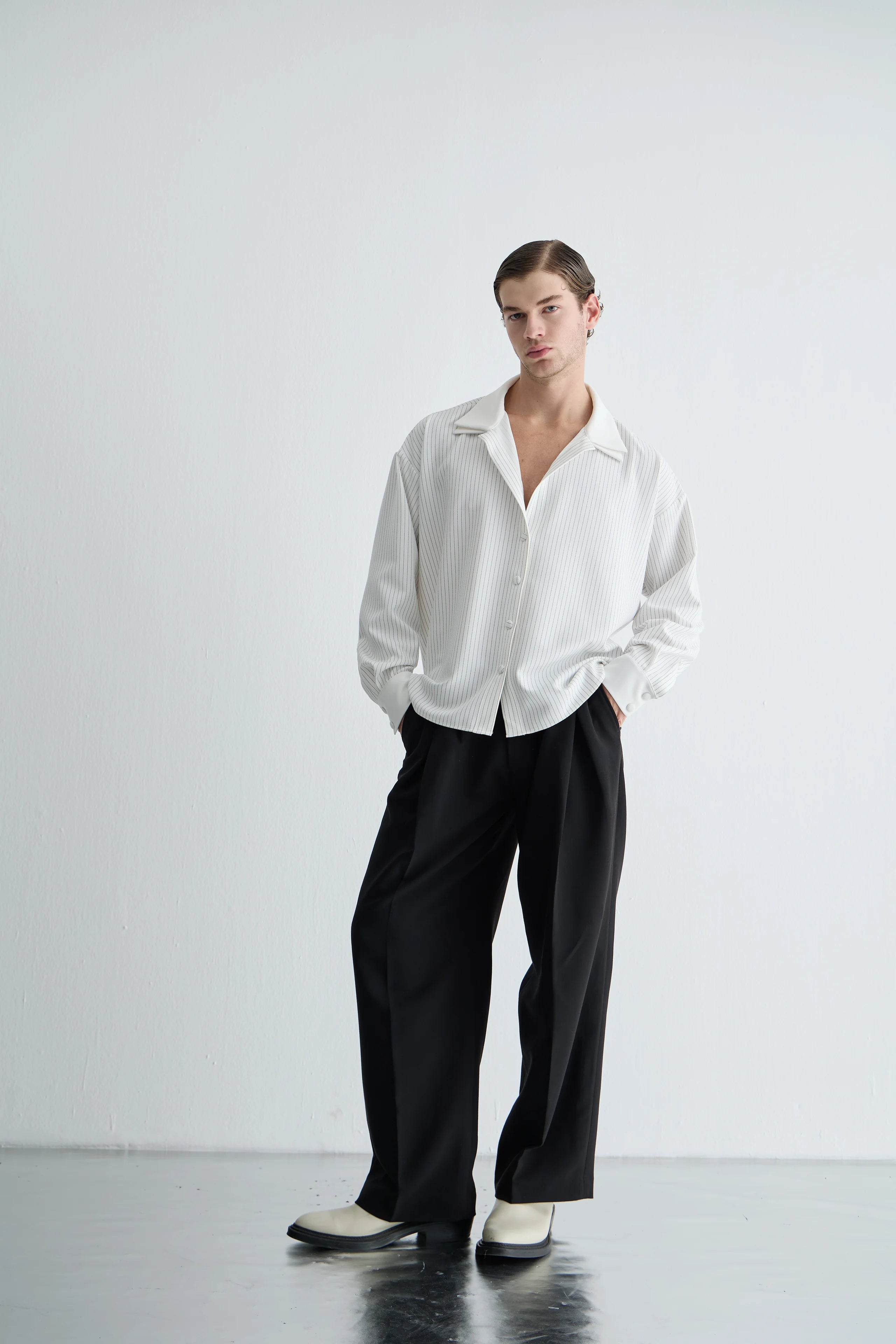 Gaia n Uranos Çizgili Çift Yaka Oversize Beyaz Gömlek