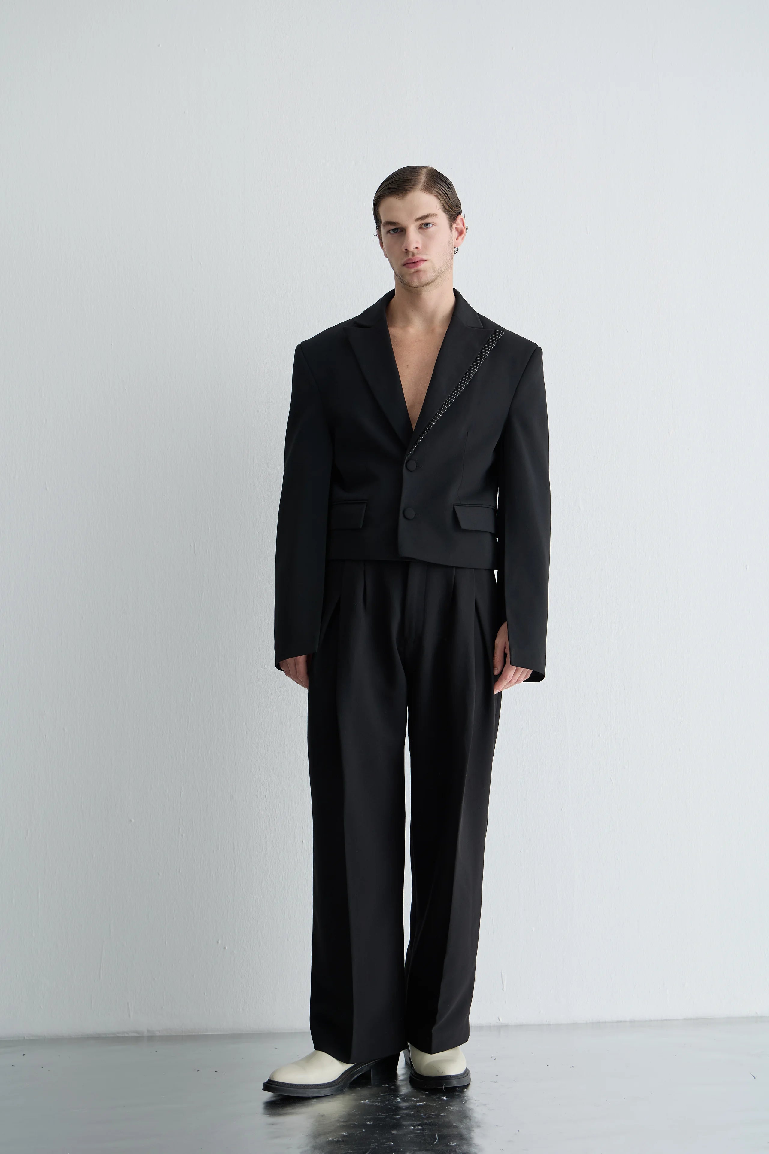 Gaia n Uranos Pelerin Kollu Kısa Ceket