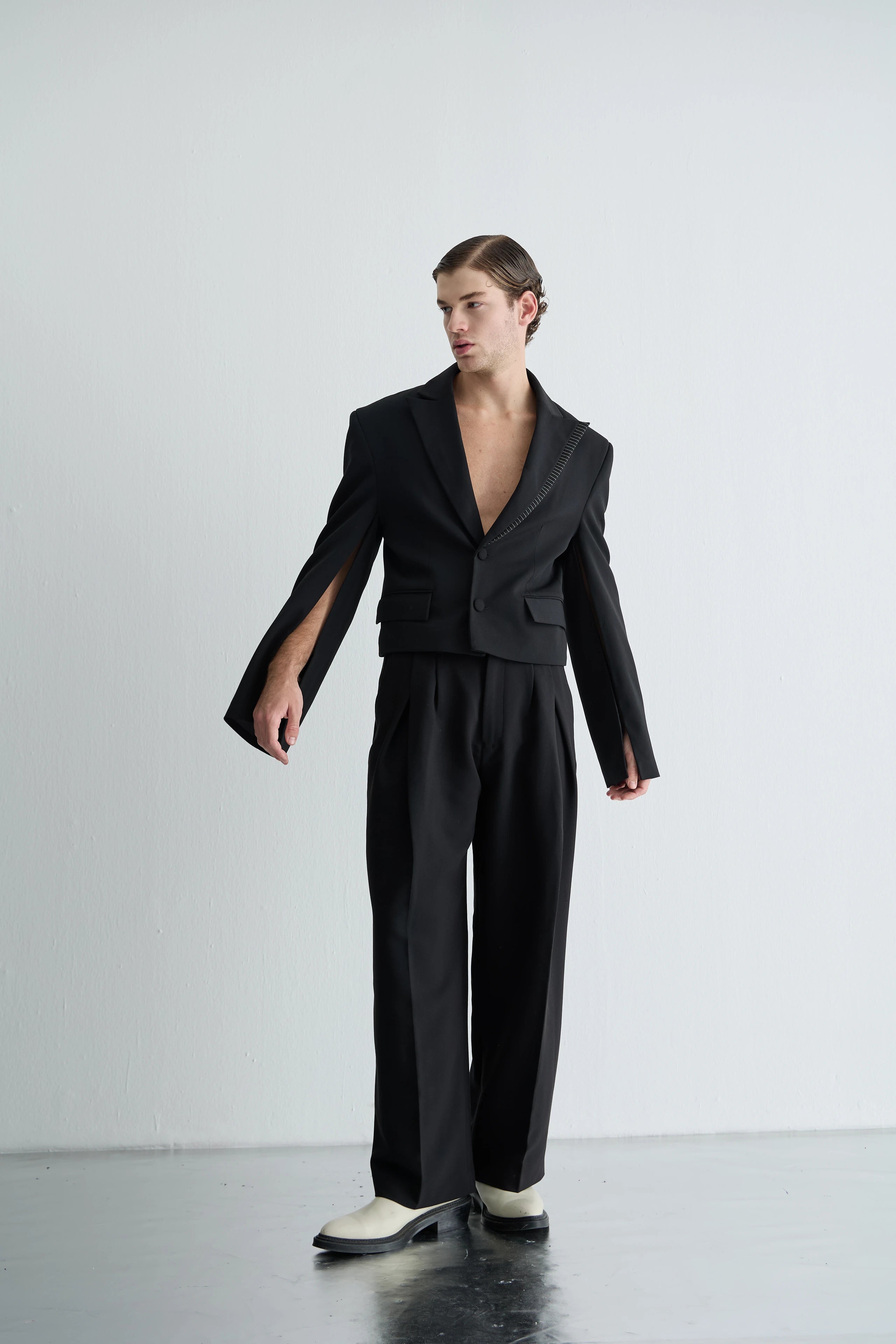 Gaia n Uranos Pelerin Kollu Kısa Ceket