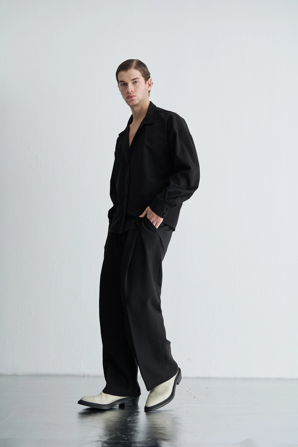 Gaia n Uranos Çift Yaka Oversize Siyah Gömlek