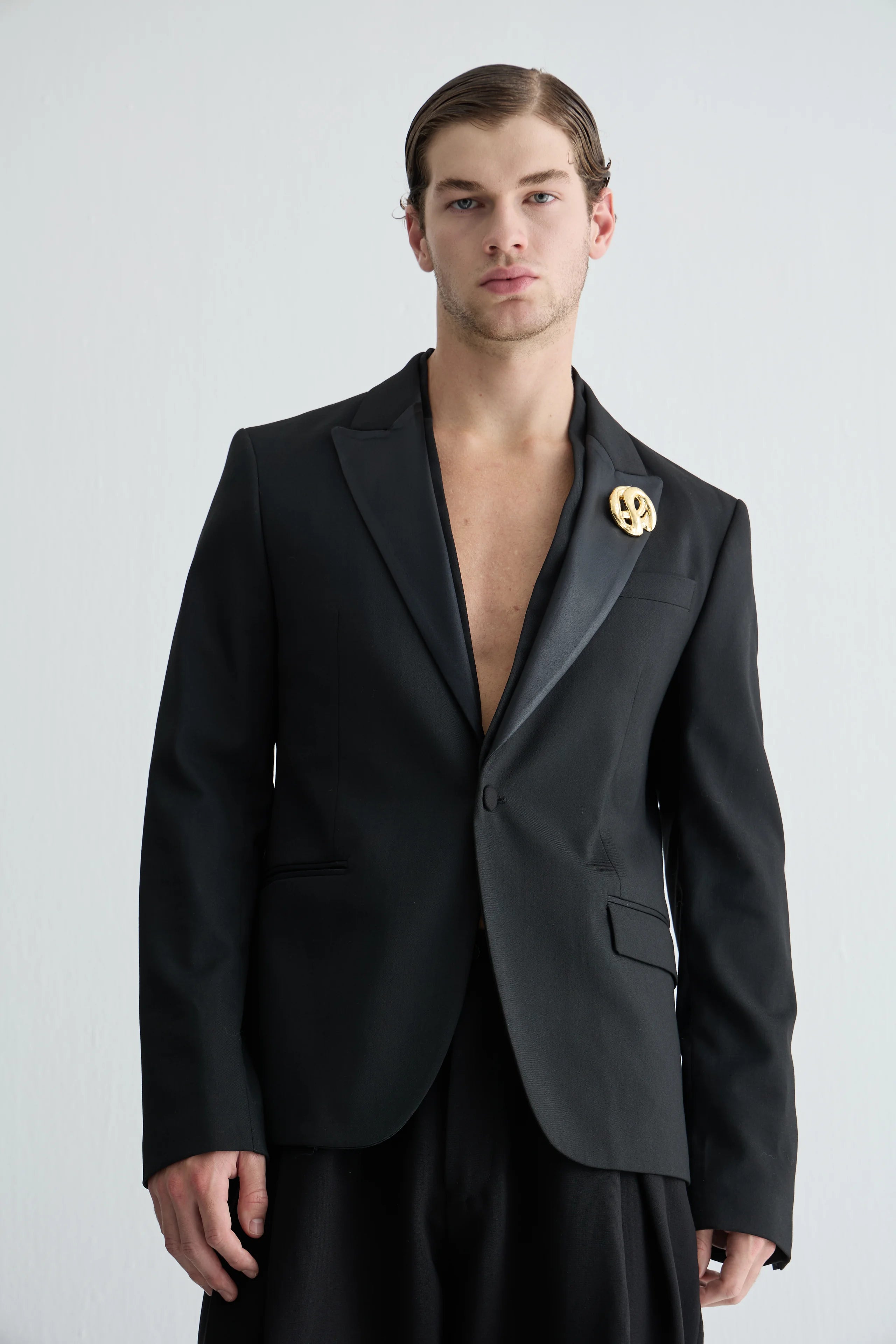 Gaia n Uranos Altın Broş Detaylı Siyah Blazer Ceket