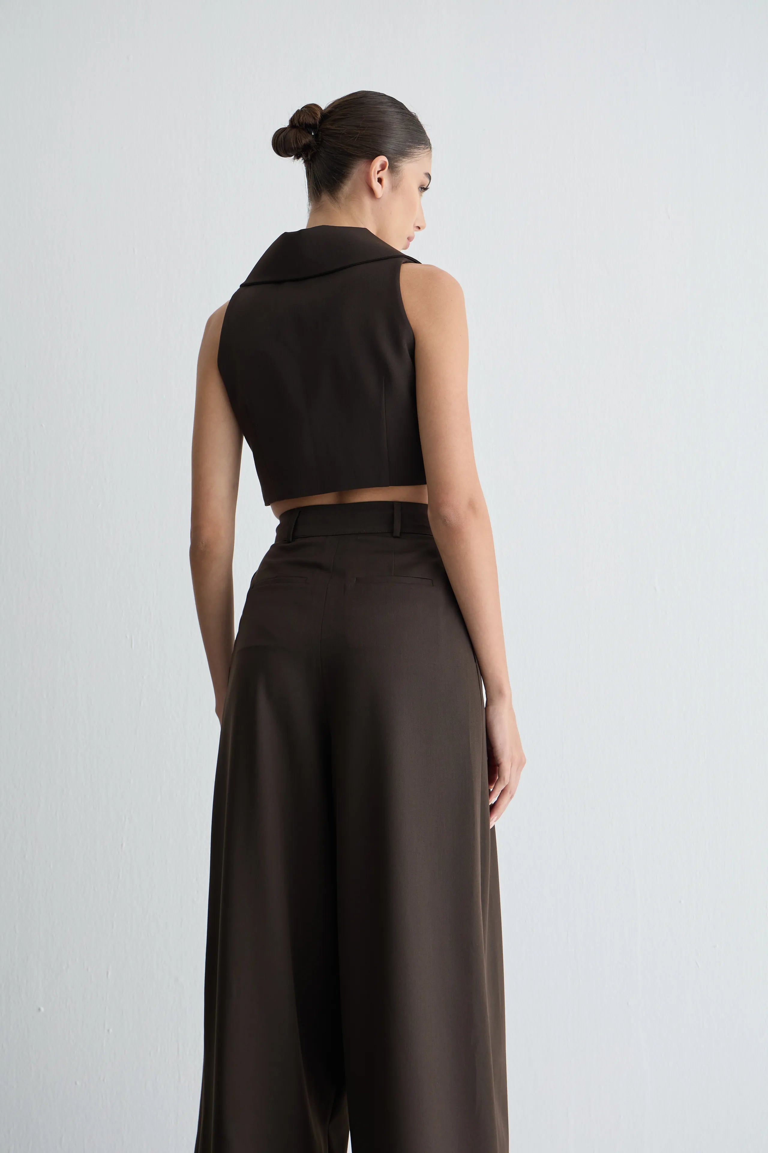 Gaia n Uranos Arkaik Kesim Modernist Crop Yelek