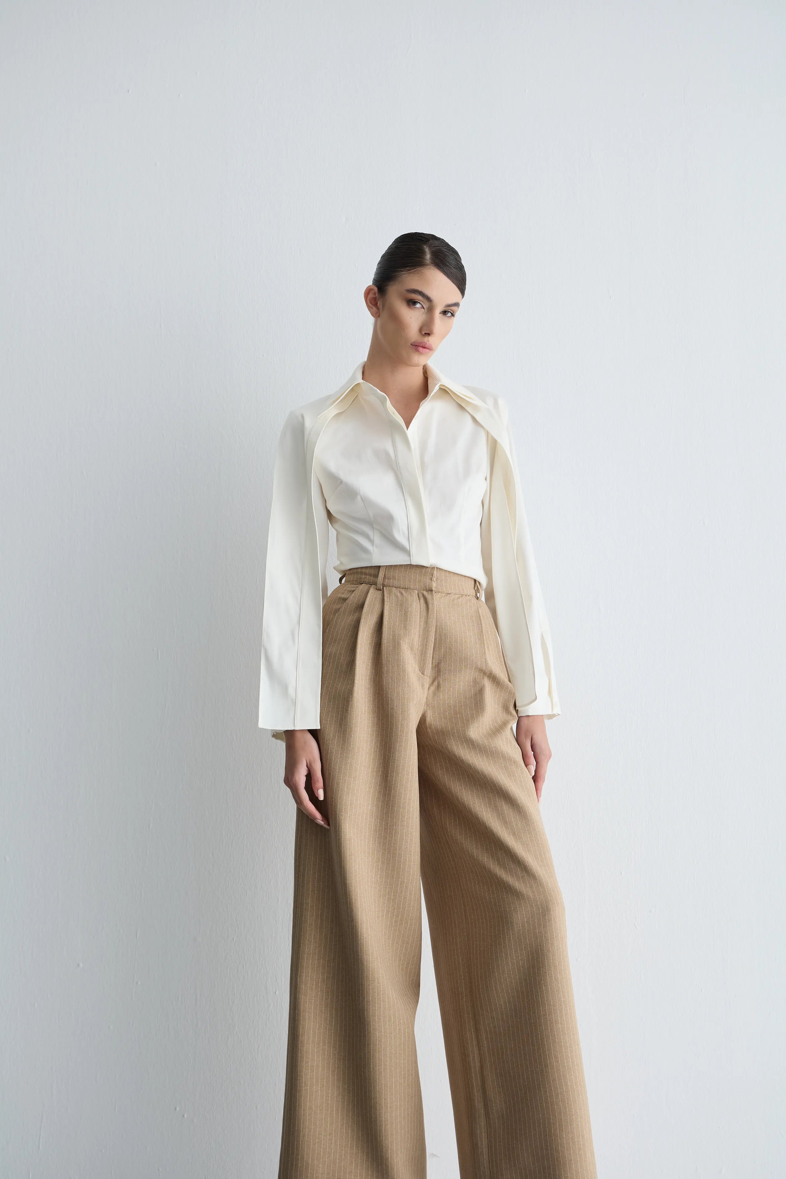 Gaia n Uranos Ekru Fular Yaka Gömlek