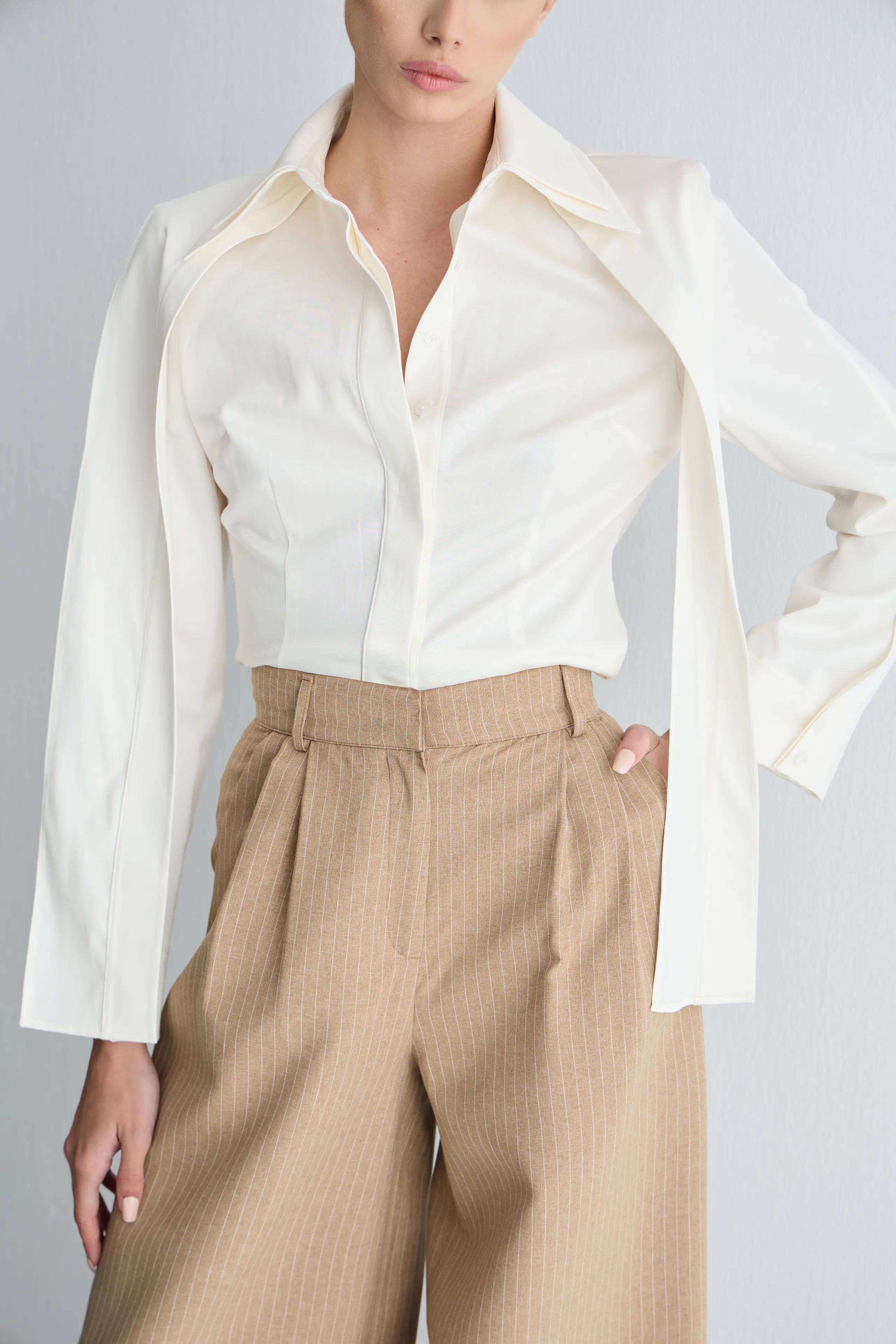 Gaia n Uranos Ekru Fular Yaka Gömlek