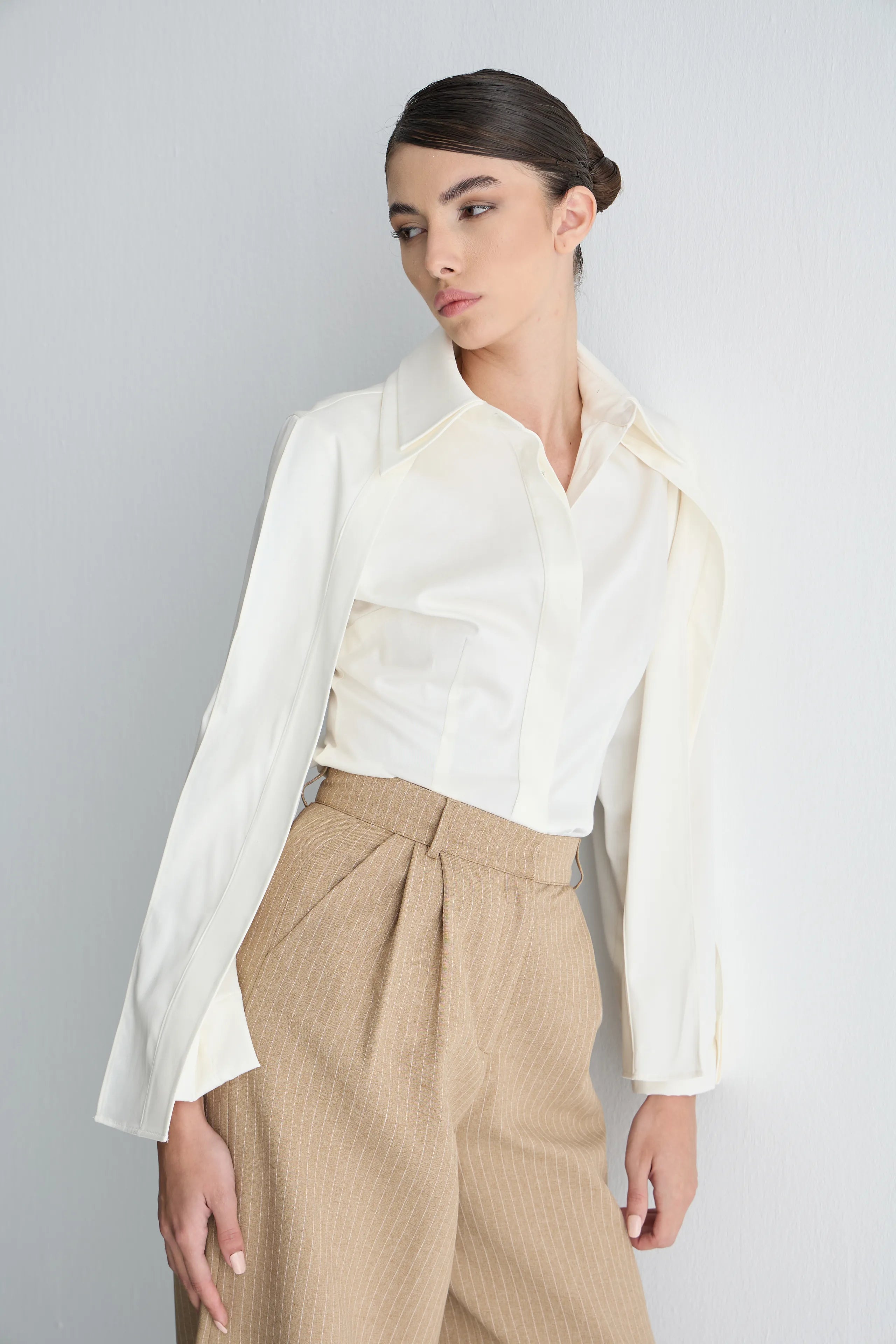 Gaia n Uranos Ekru Fular Yaka Gömlek