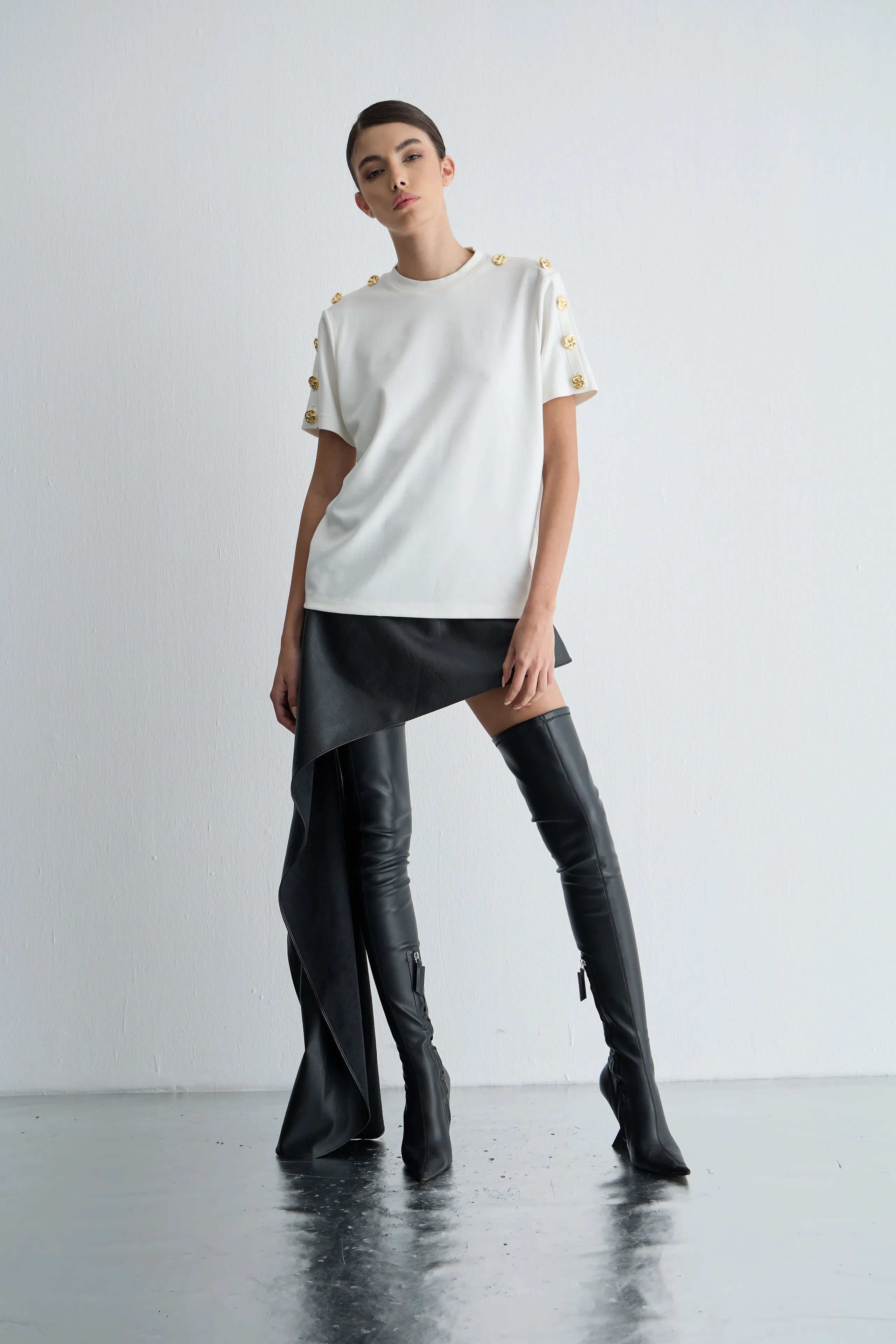 Gaia n Uranos Omuzdan Gold Düğmeli Tshirt