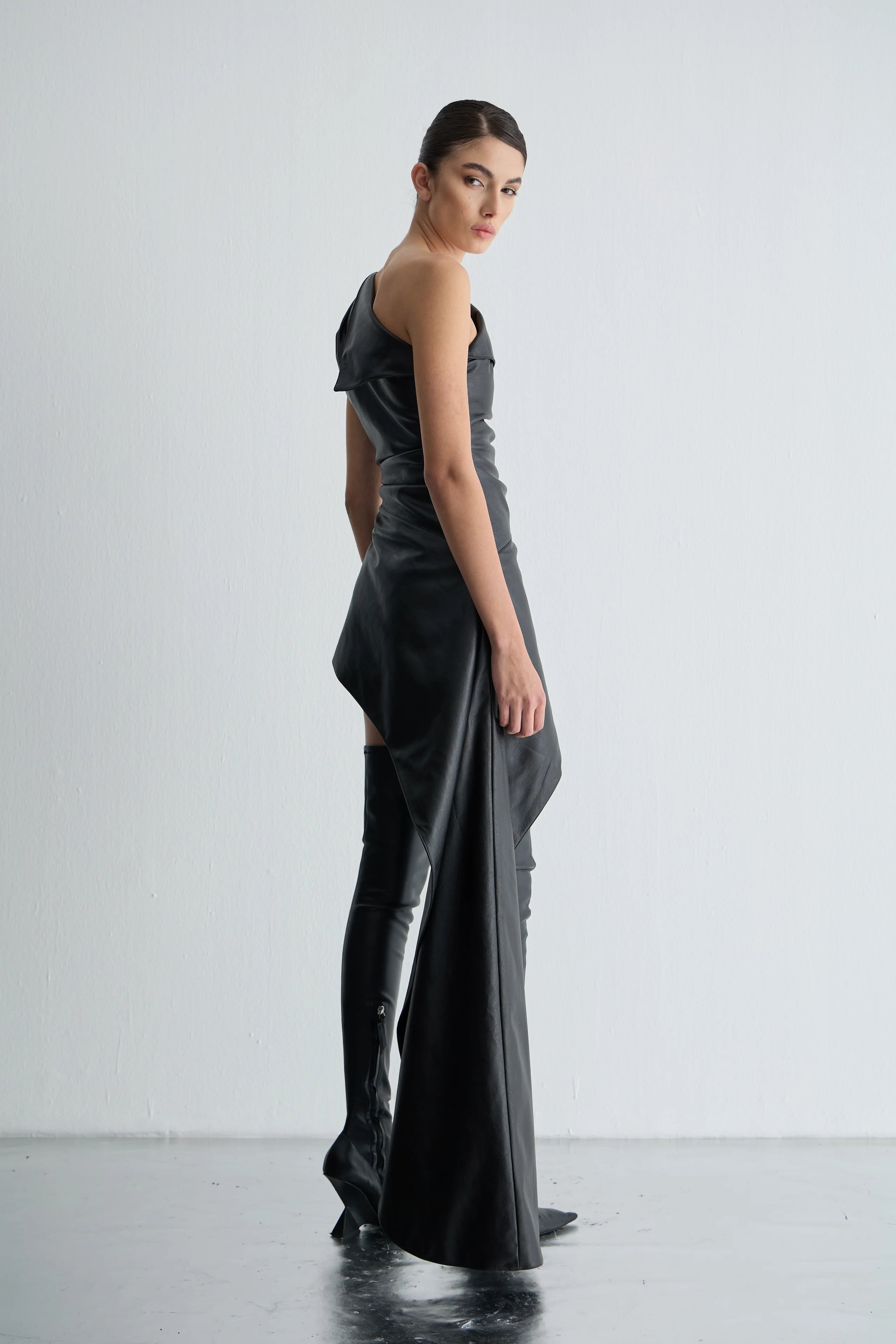 Gaia n Uranos Asimetrik Deri Bluz