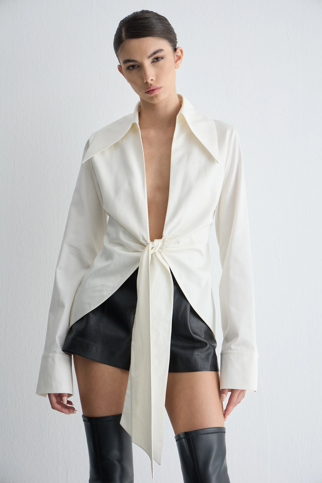 Gaia n Uranos Önden Bağlamalı Uzun Yaka Gömlek