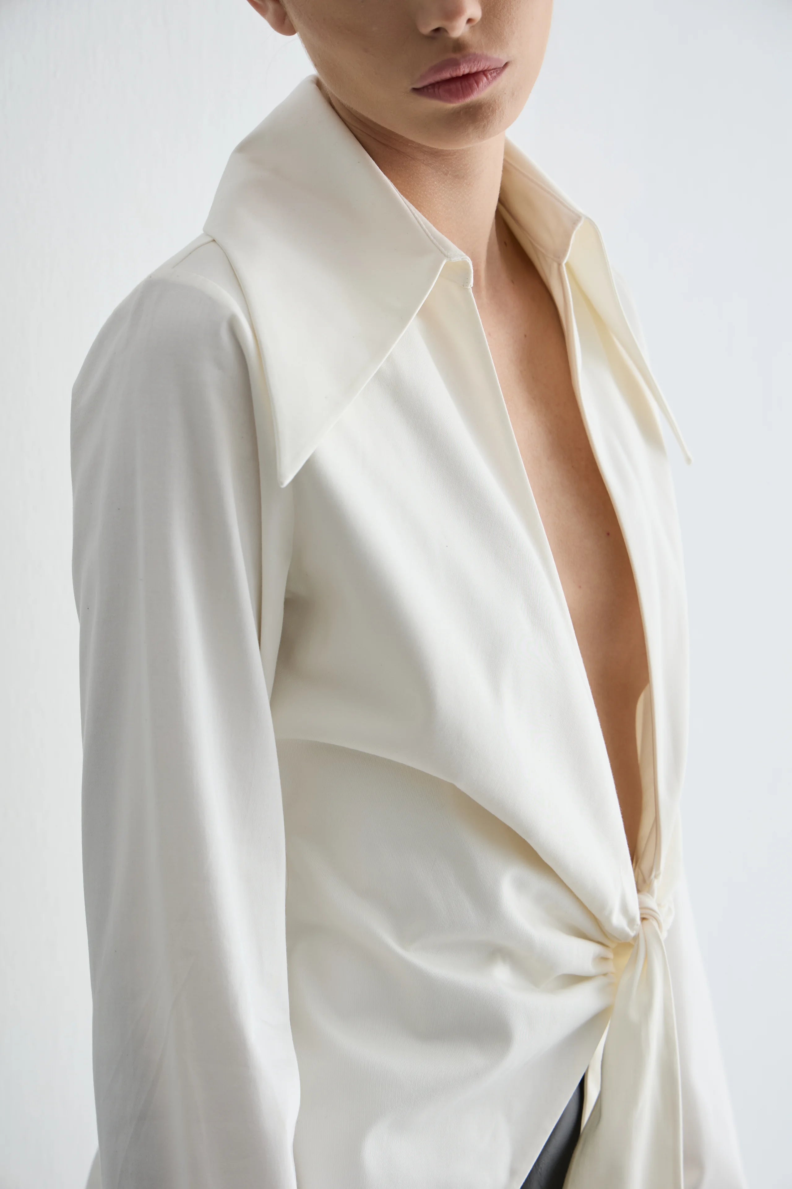 Gaia n Uranos Önden Bağlamalı Uzun Yaka Gömlek