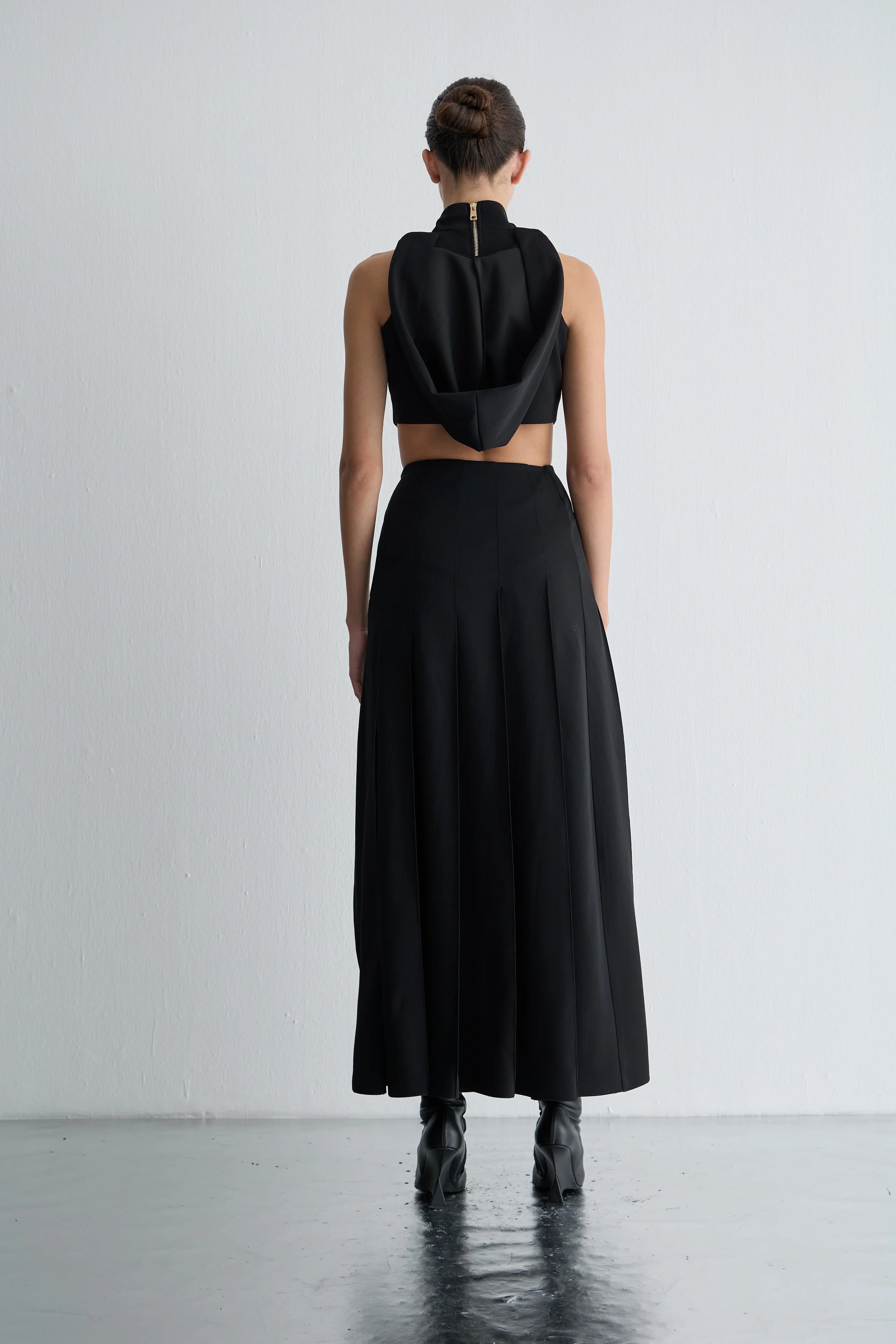 Gaia n Uranos Siyah Kapüşon Detaylı Crop Üst