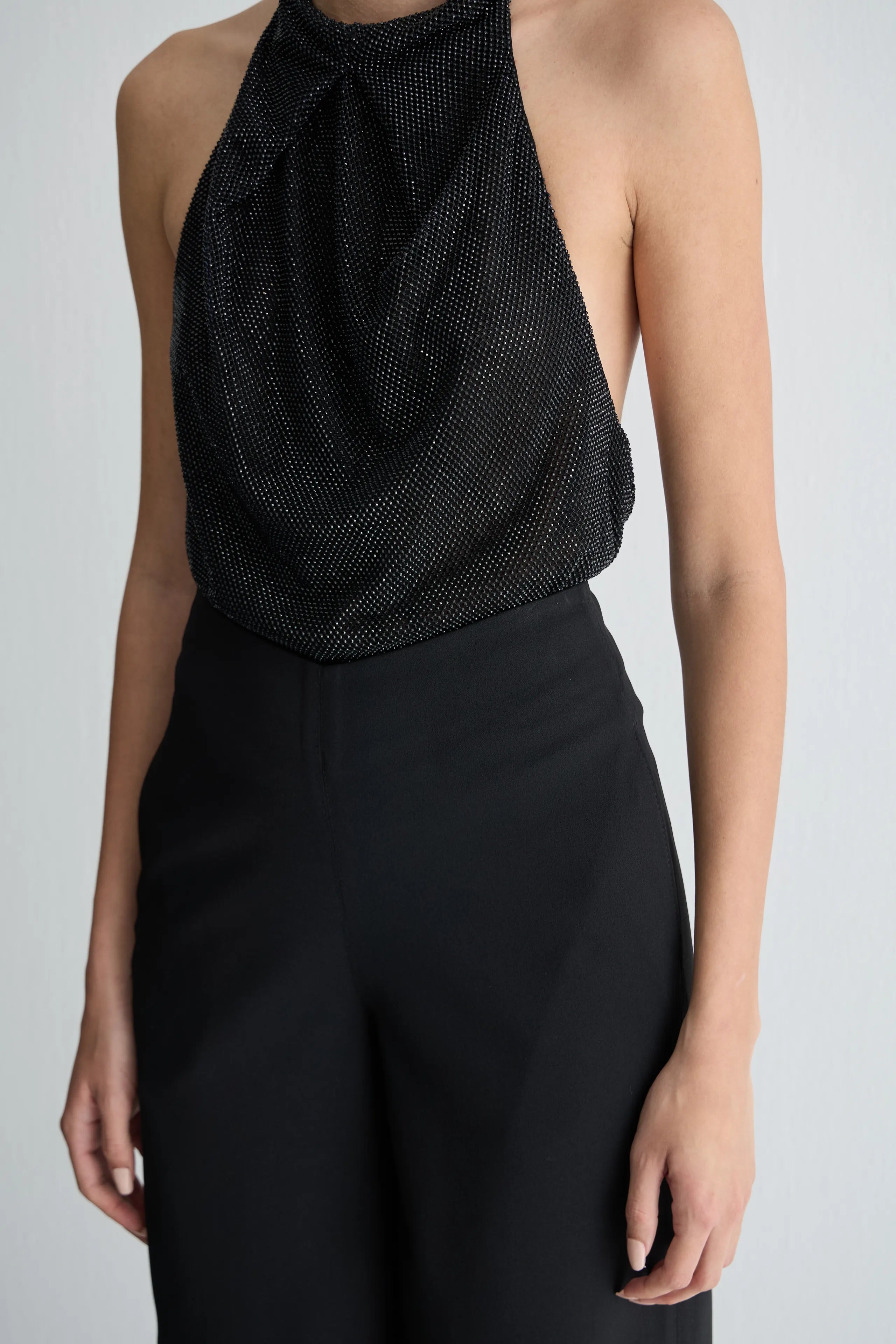 Gaia n Uranos Siyah Yüksek Bel V Detaylı Bermuda Şort