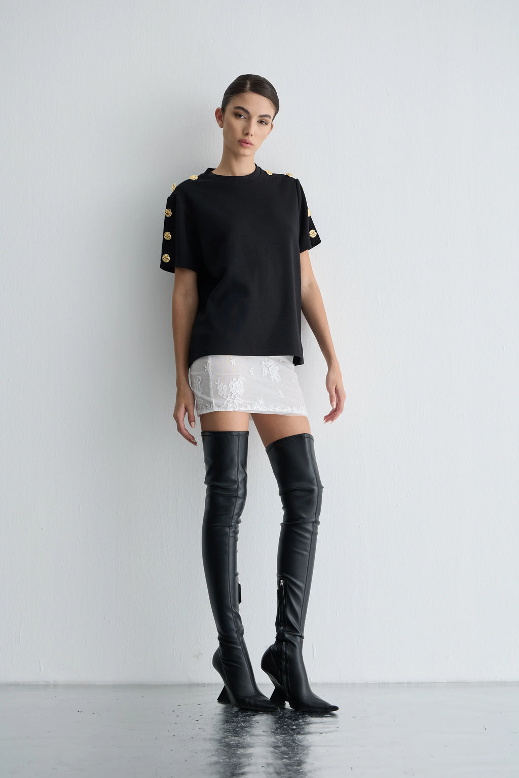 Gaia n Uranos Omuzdan Gold Düğmeli Tshirt