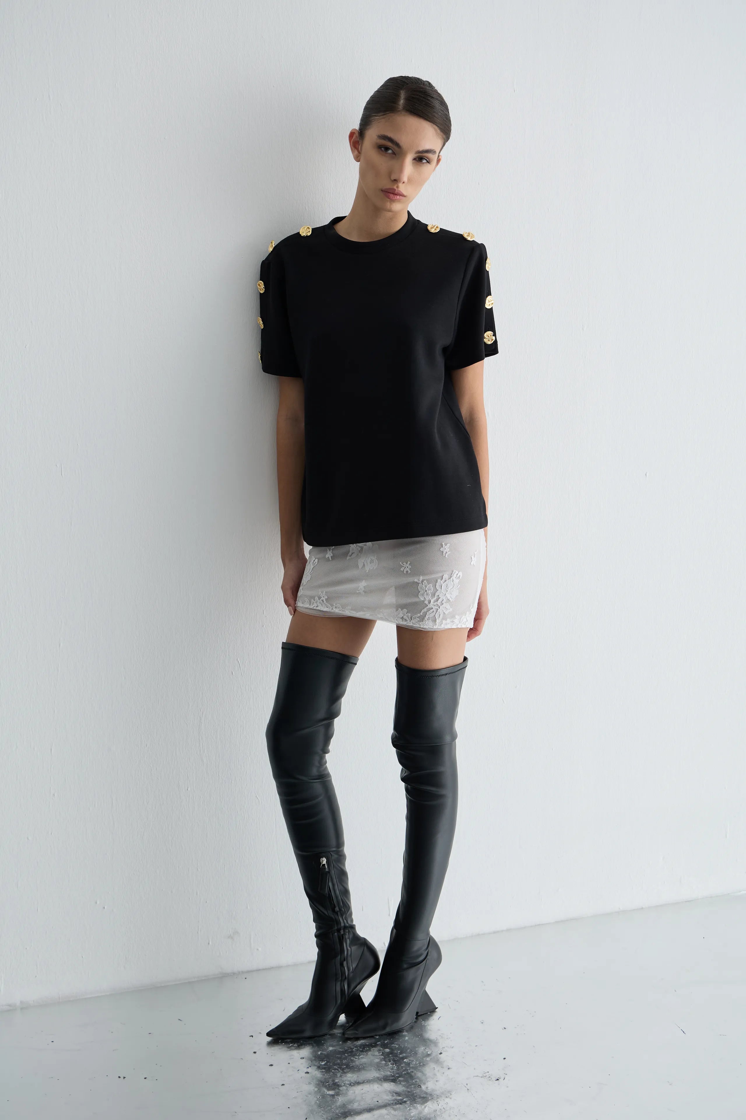 Gaia n Uranos Omuzdan Gold Düğmeli Tshirt