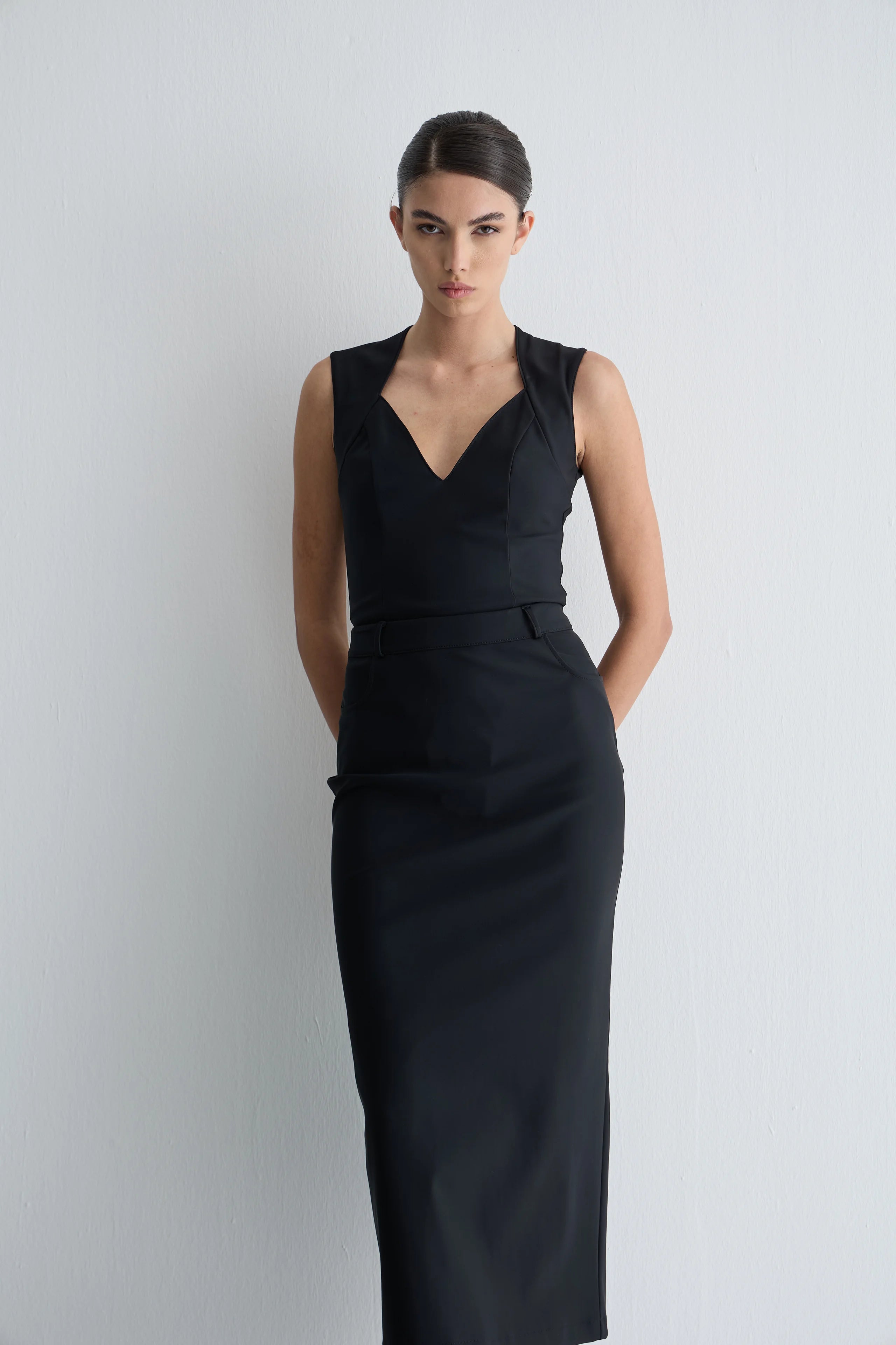 Gaia n Uranos Kolsuz V Yaka Bodysuit