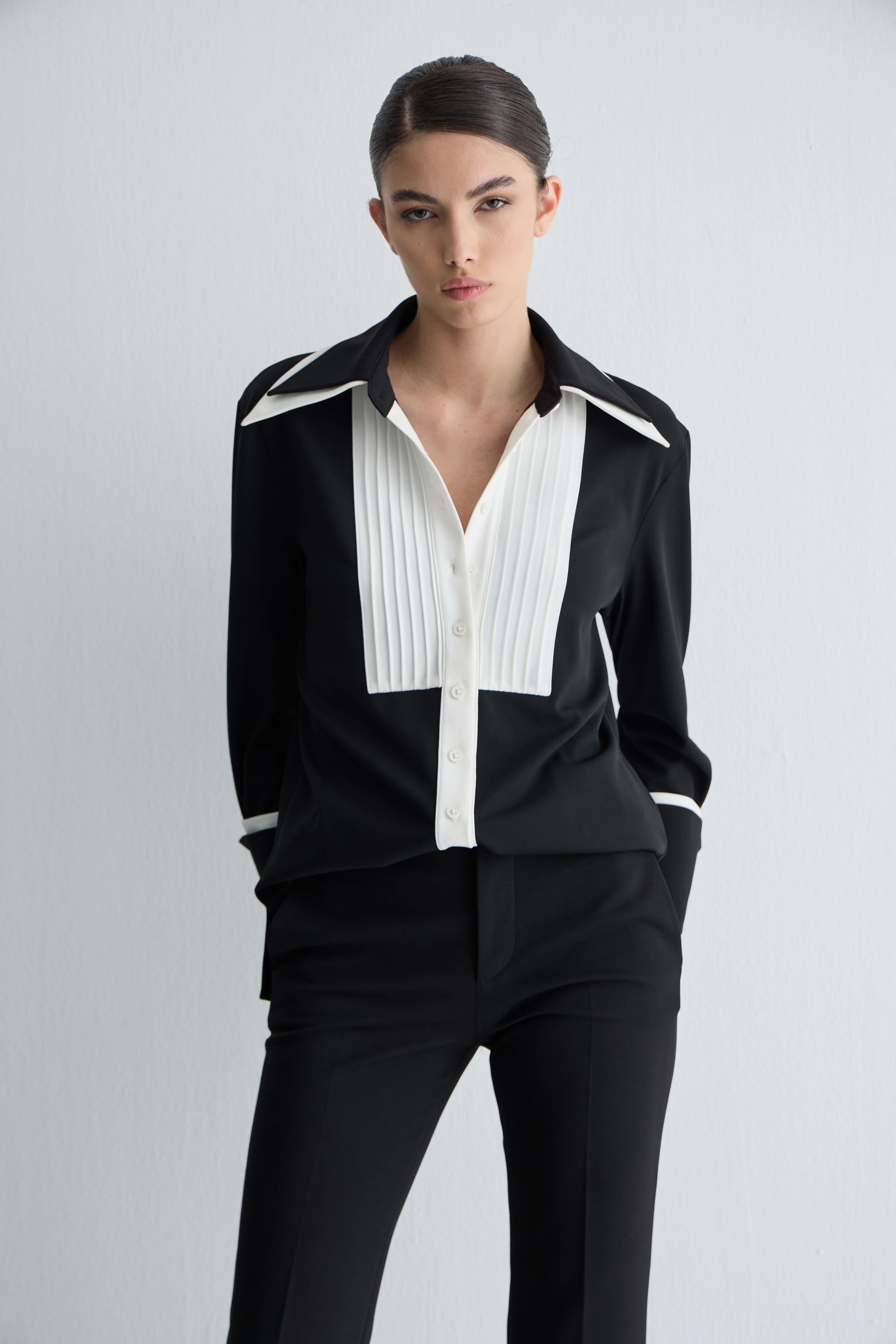 Gaia n Uranos Siyah Beyaz Renk Bloklu Gömlek