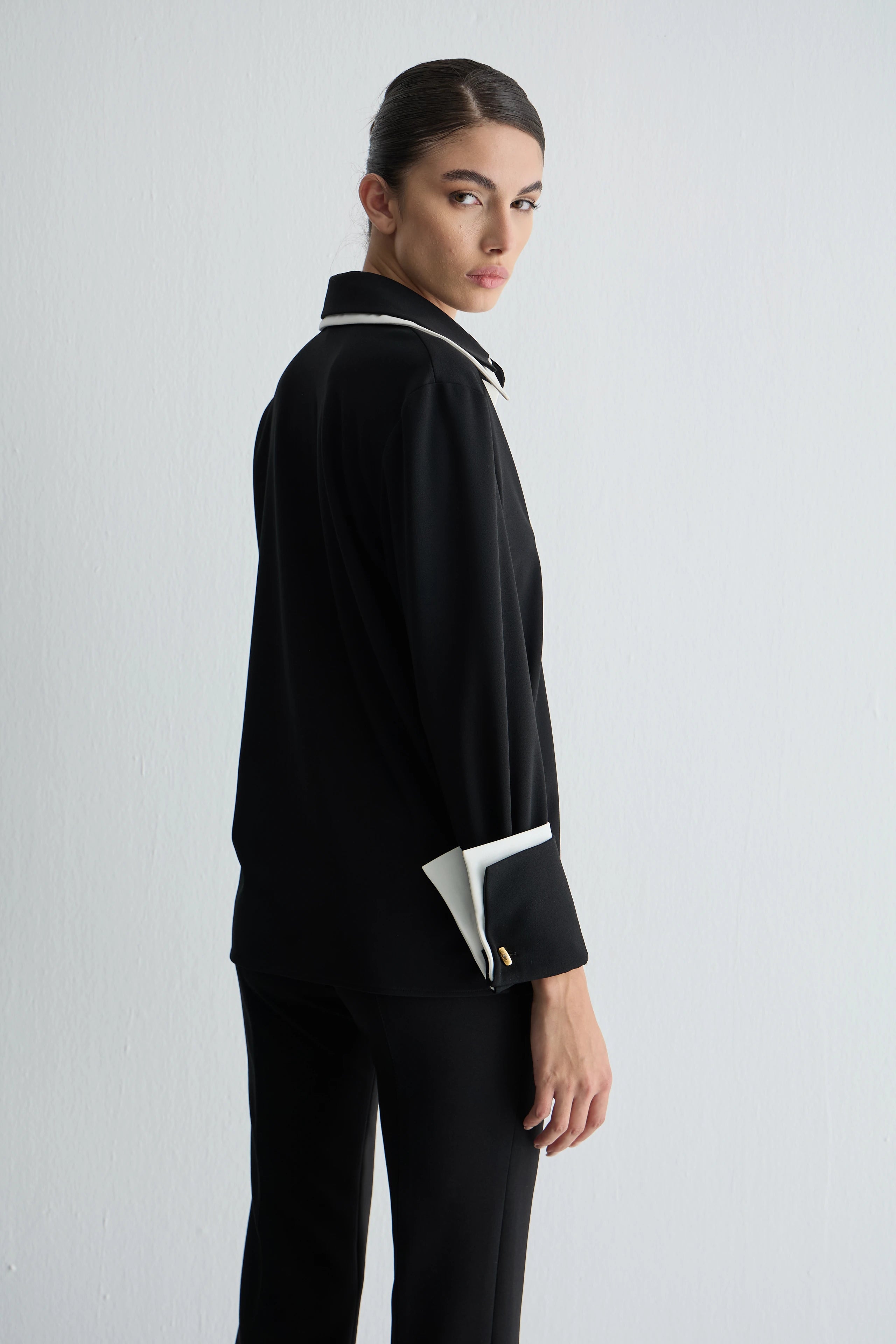 Gaia n Uranos Siyah Beyaz Renk Bloklu Gömlek