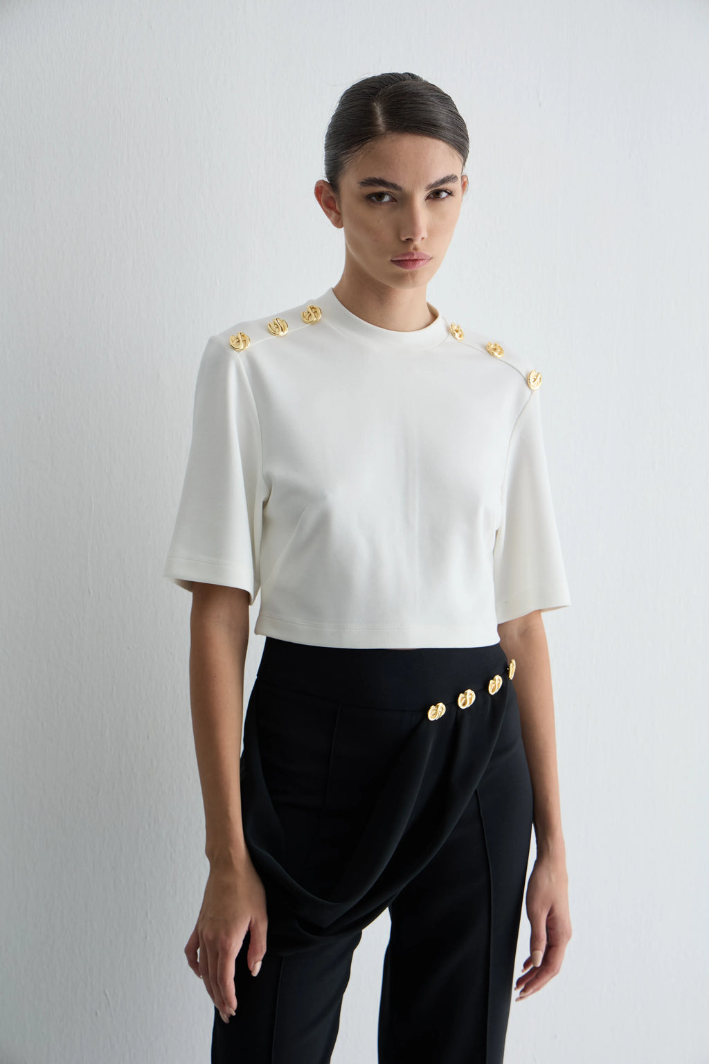 Gaia n Uranos Düğmeli Crop  Tshirt görünüm 4