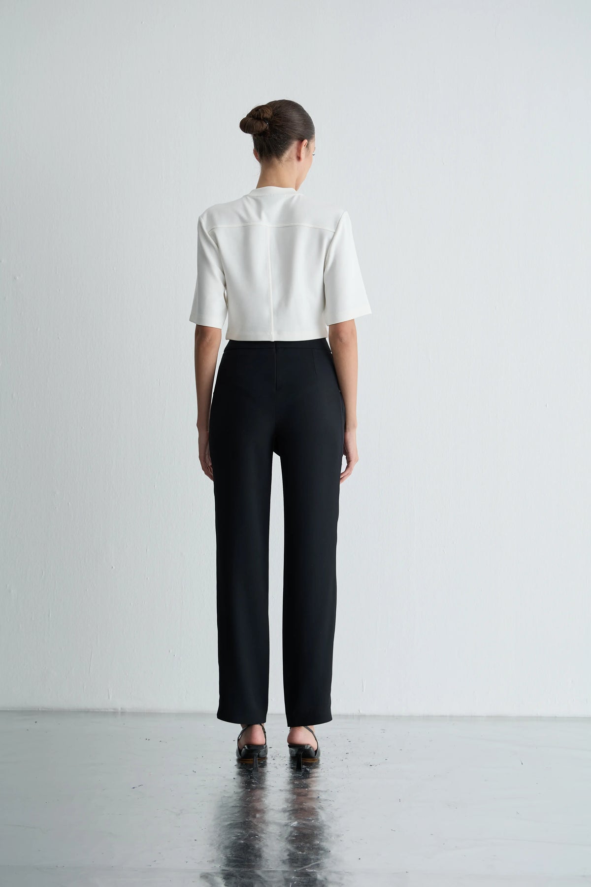 Gaia n Uranos Düğmeli Crop  Tshirt görünüm 6