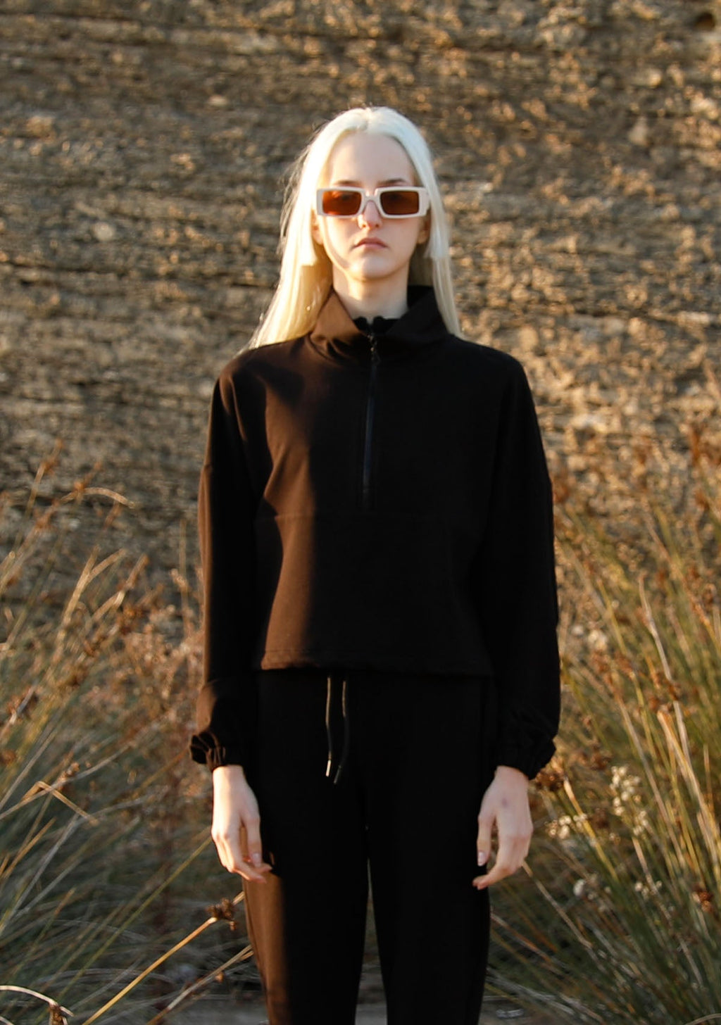 Tiny Boğazda Fermuar Detaylı Siyah Sweatshirt ana görünüm
