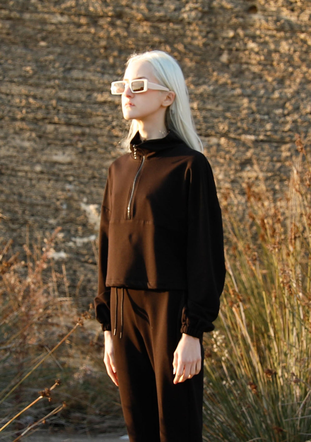 Tiny Boğazda Fermuar Detaylı Siyah Sweatshirt görünüm 3